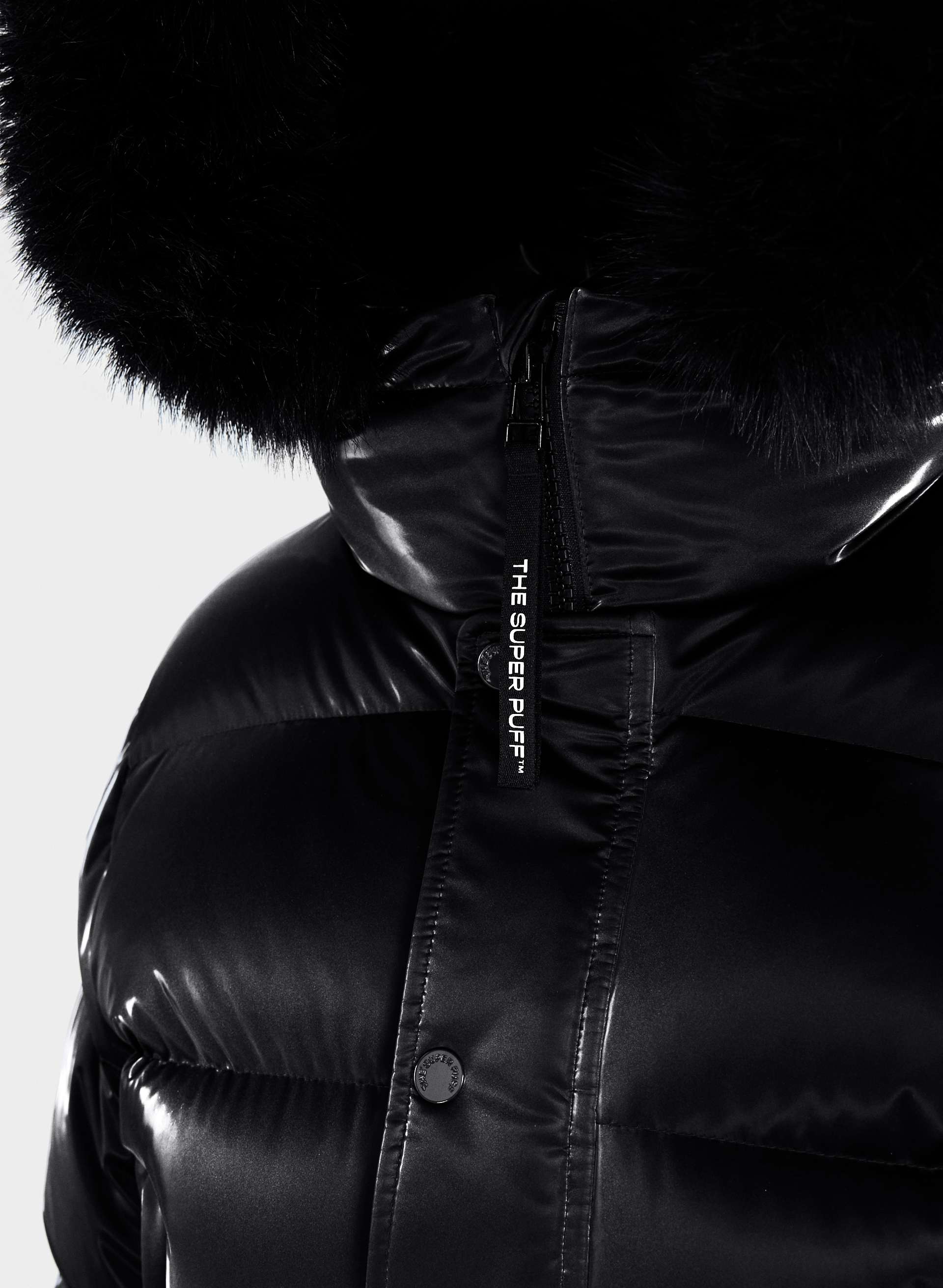 THE SUPER CHALET PUFF™ | Aritzia