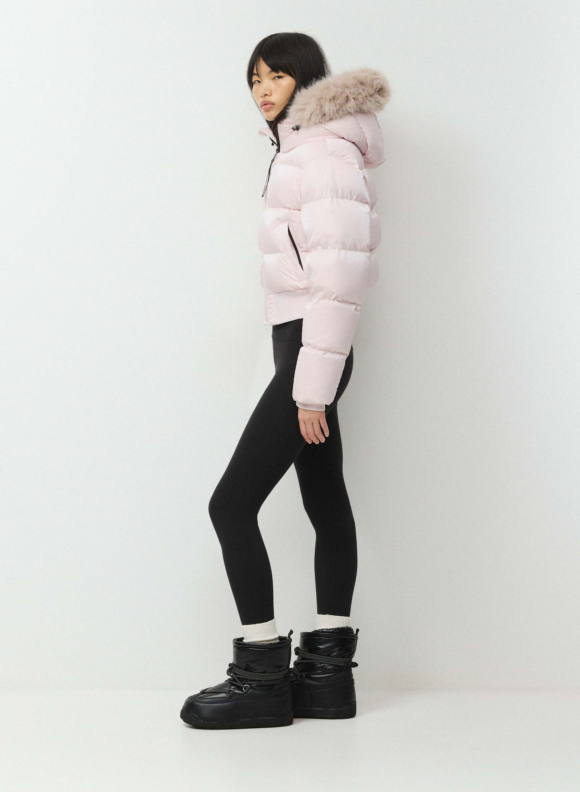 THE SUPER CHALET PUFF™ | Aritzia