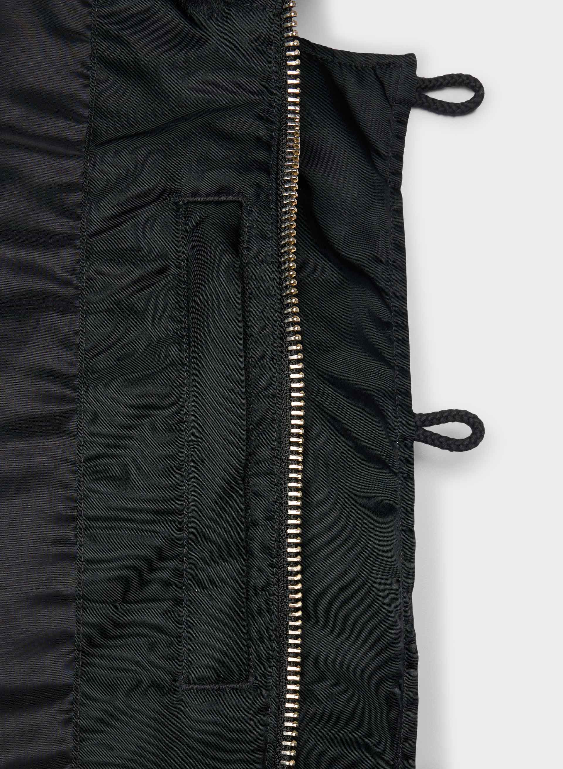 HITCH BOMBER | Aritzia