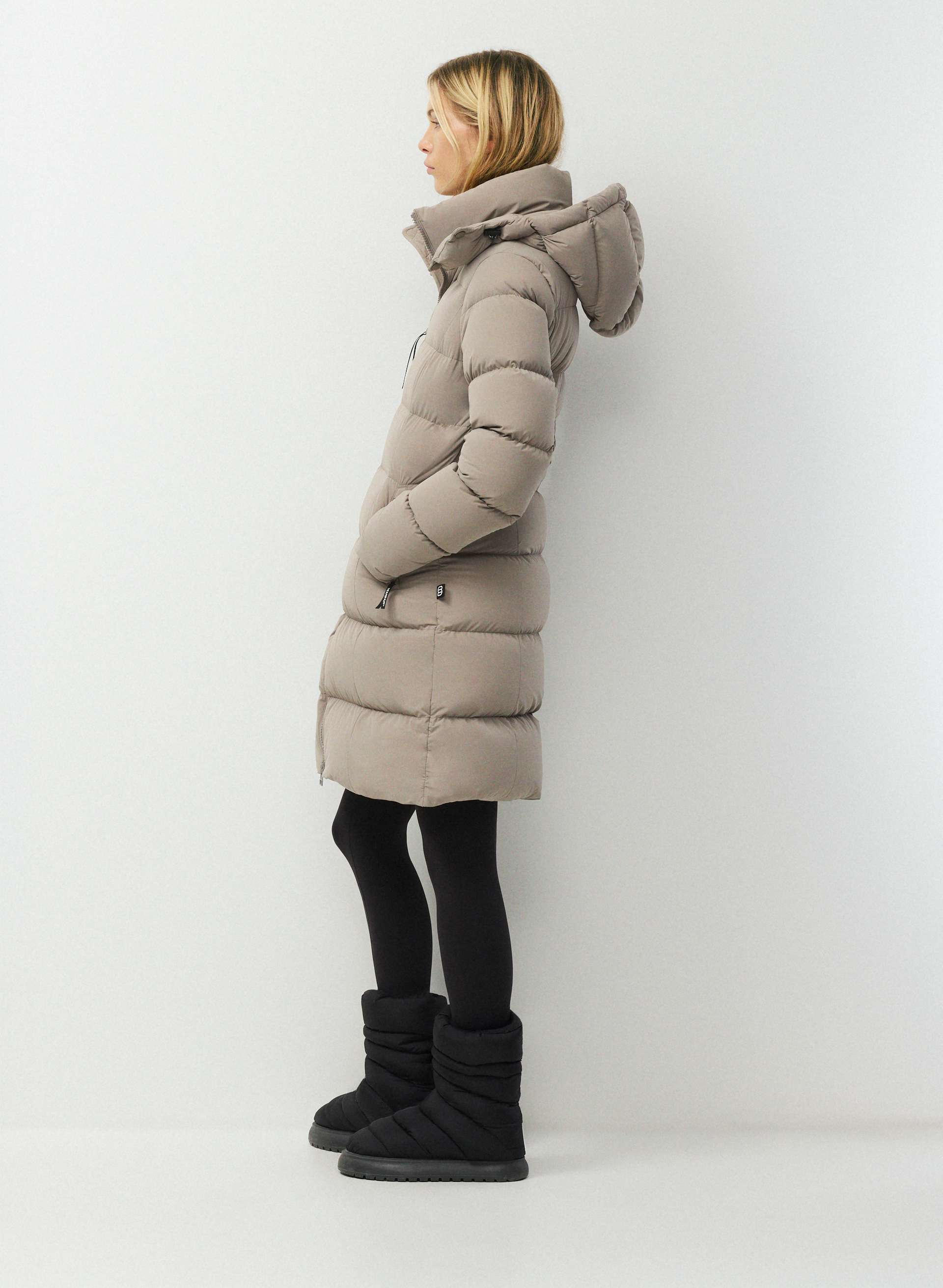 THE SUPERSNUG PUFF™ MID | Aritzia