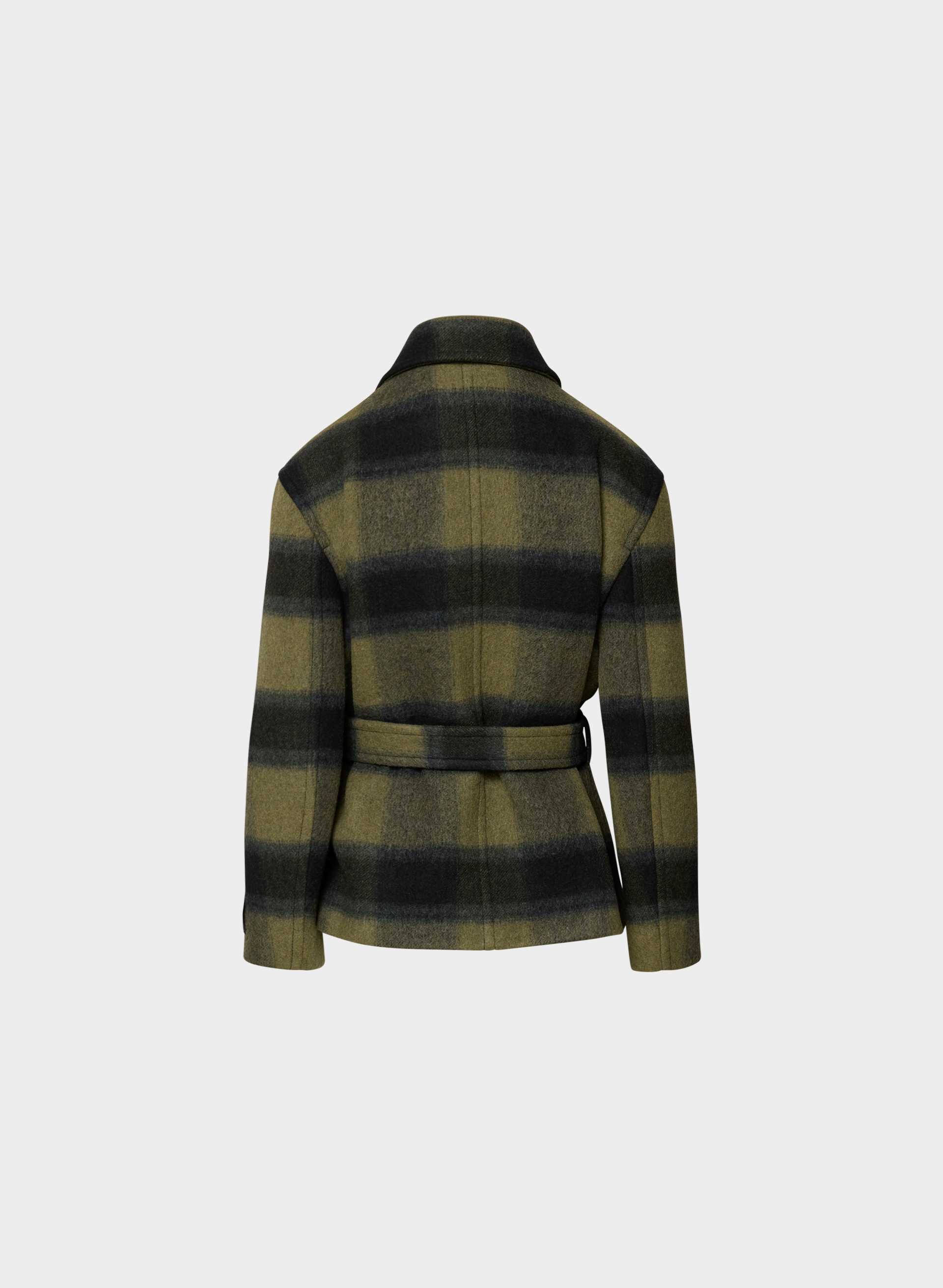 THE ELOWEN COAT | Aritzia