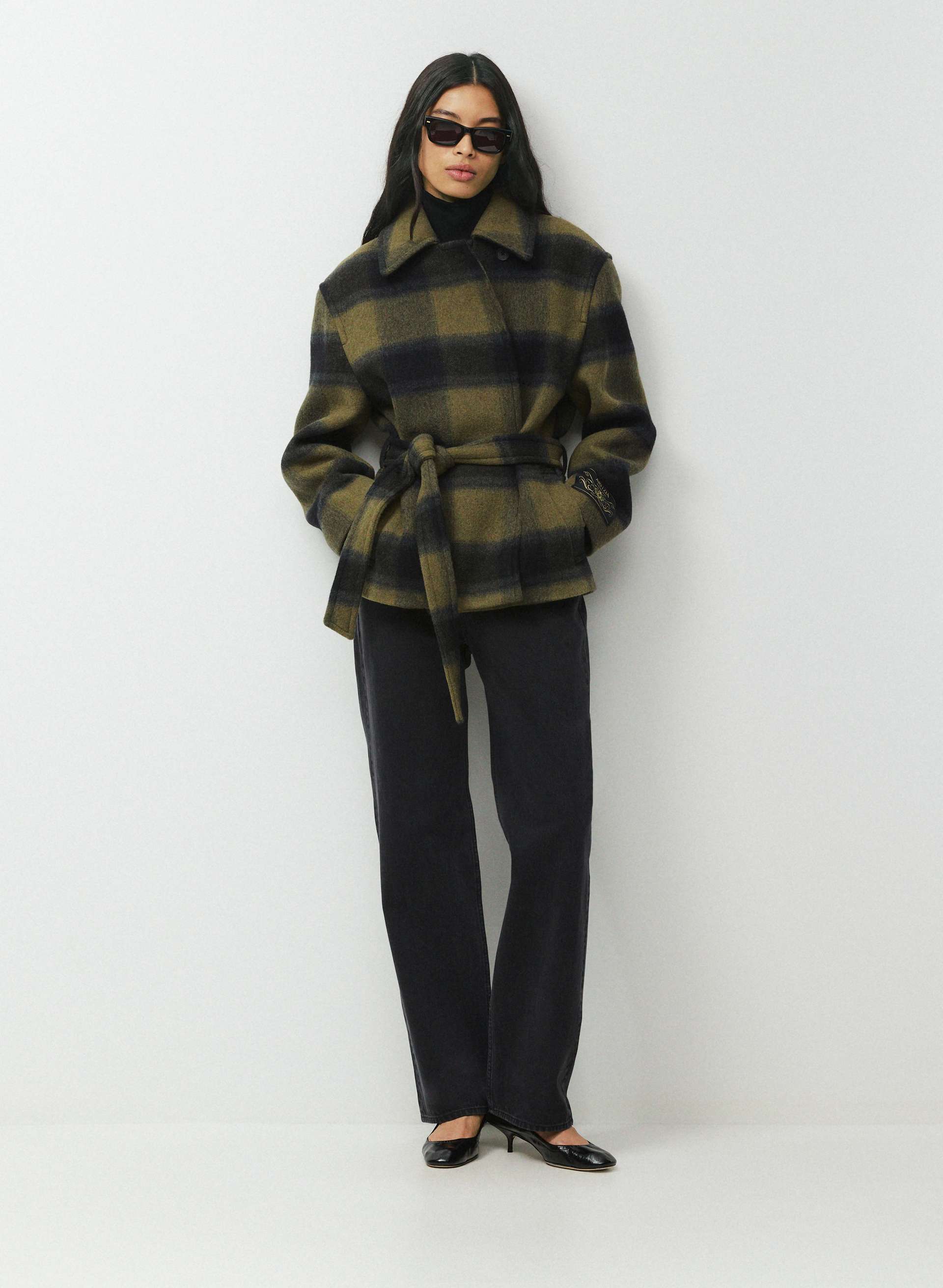 THE ELOWEN COAT | Aritzia