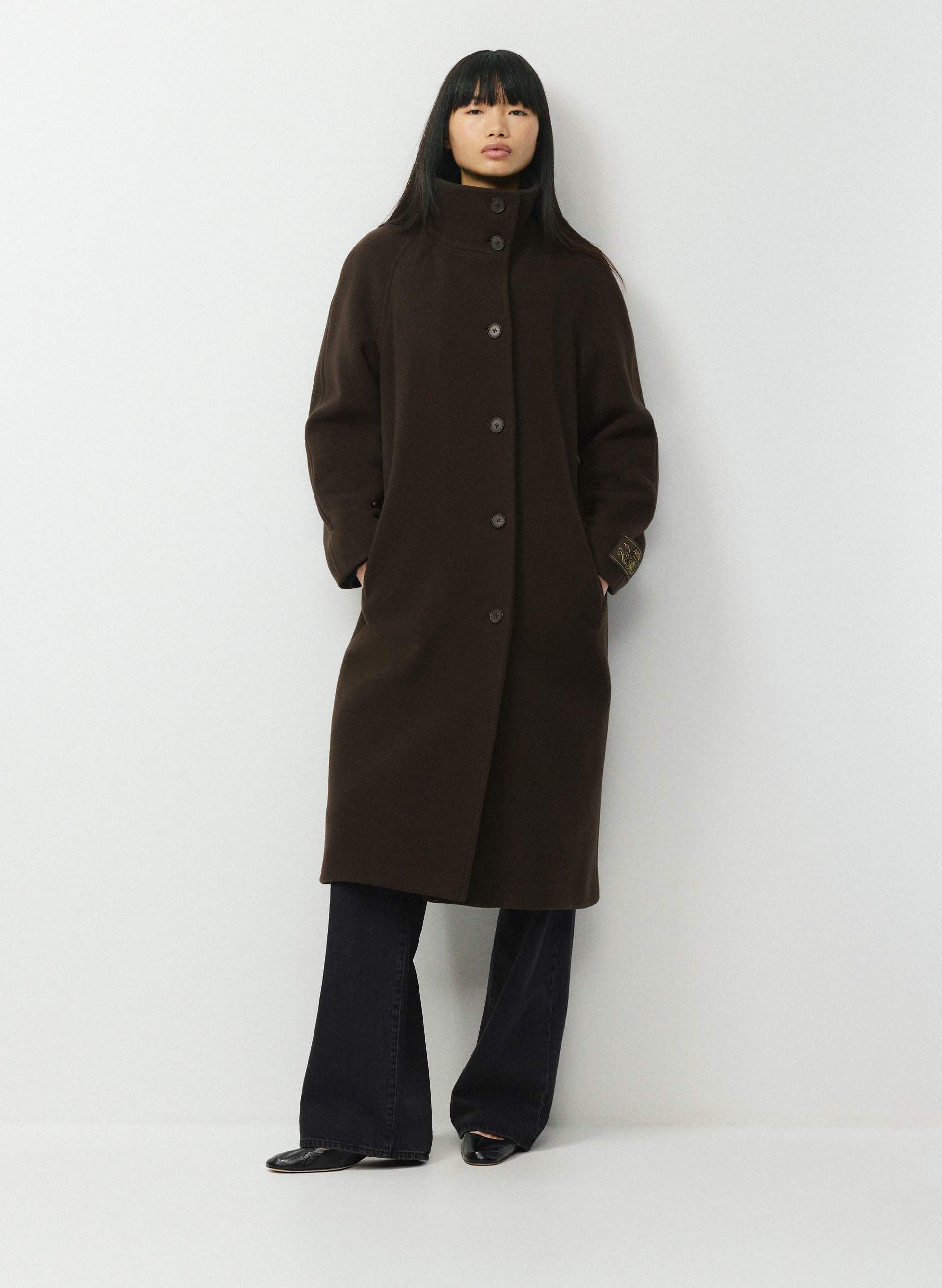 THE HAWTHORNE COAT | Aritzia