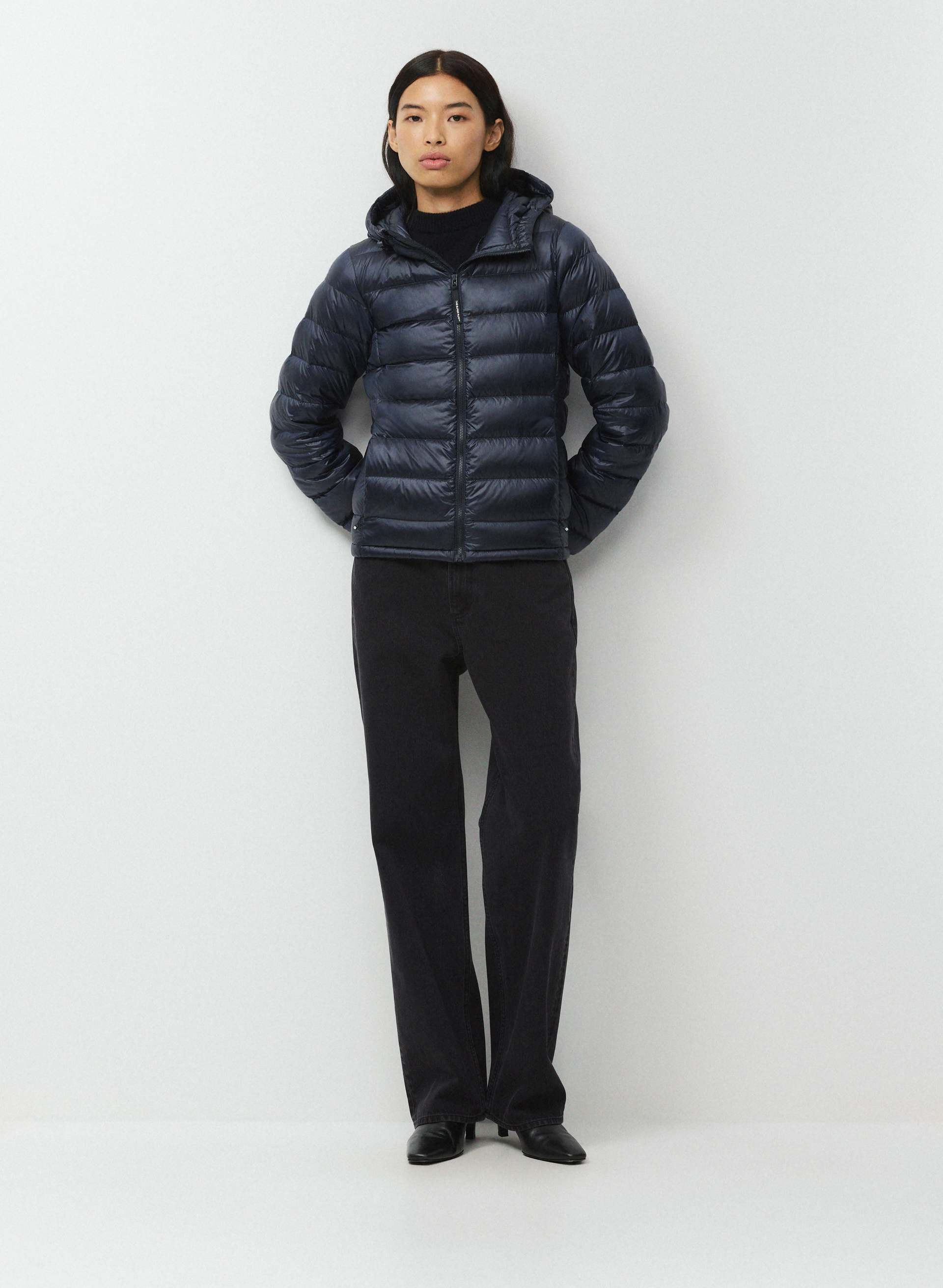 THE SUPERSTUFF PUFF™ - LITE SHINE - Packable 800+ fill-power premium down puffer jacket. 