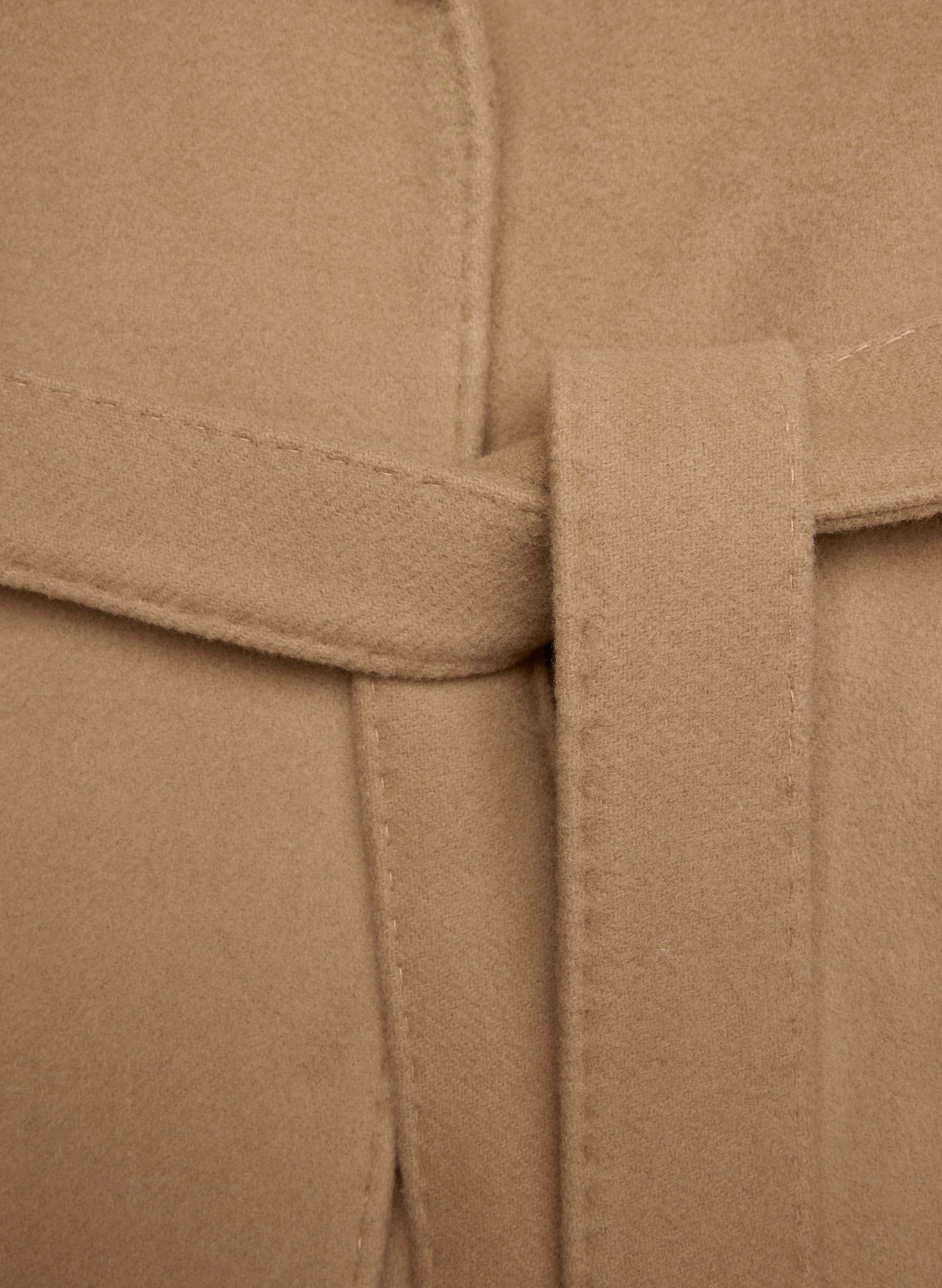 THE EMILIE COAT | Aritzia
