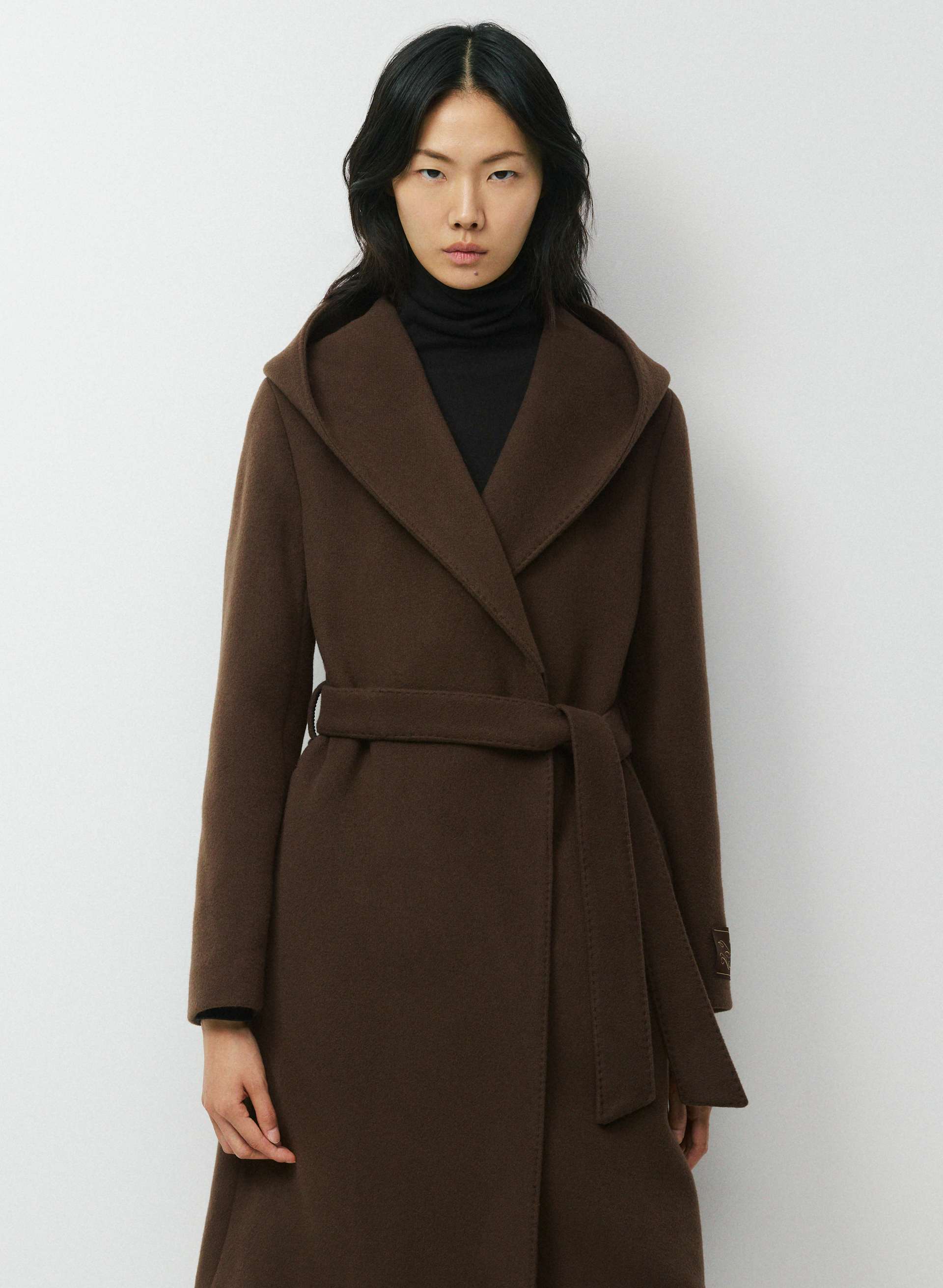 THE EMILIE COAT | Aritzia