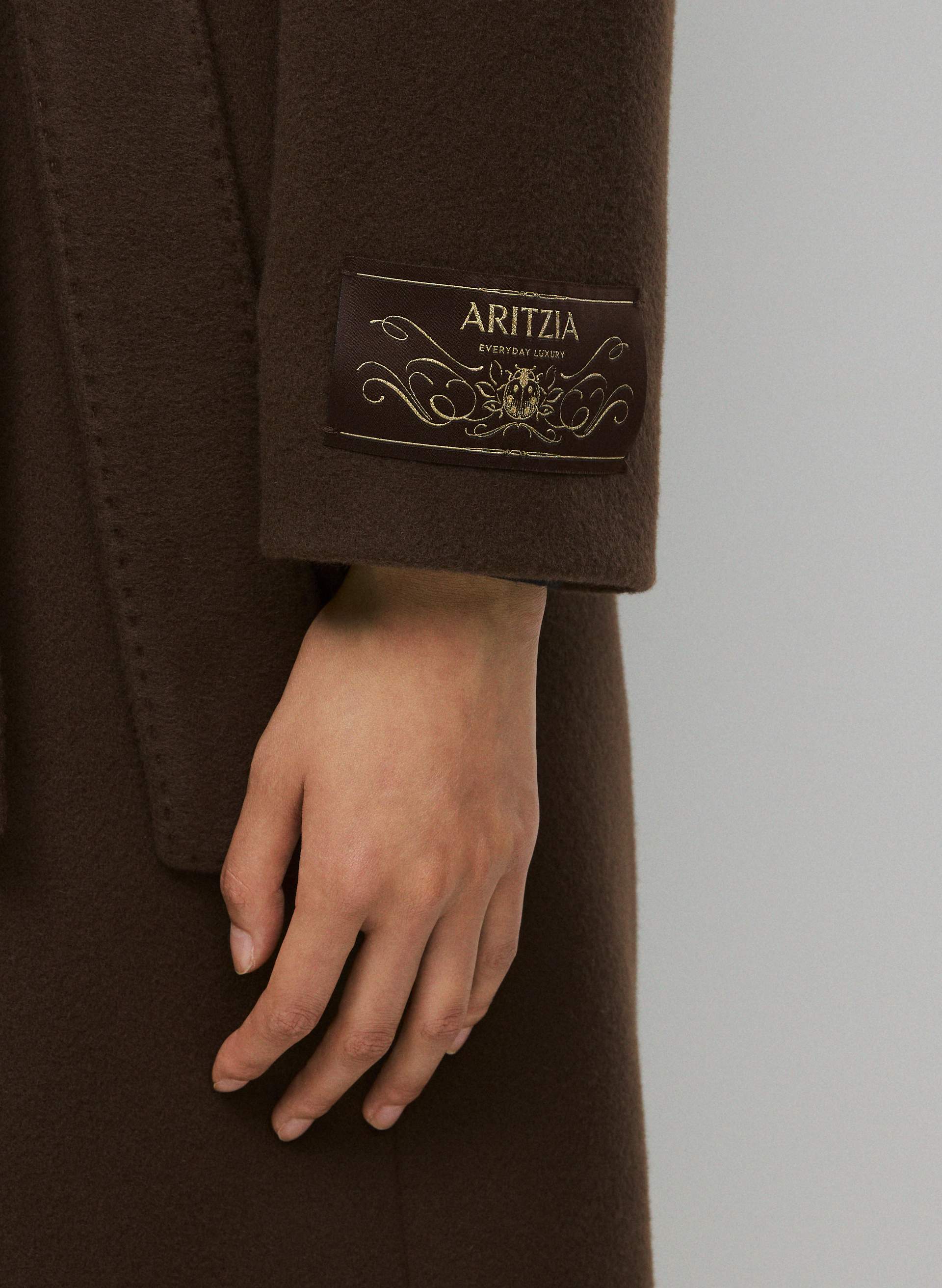 THE EMILIE COAT | Aritzia