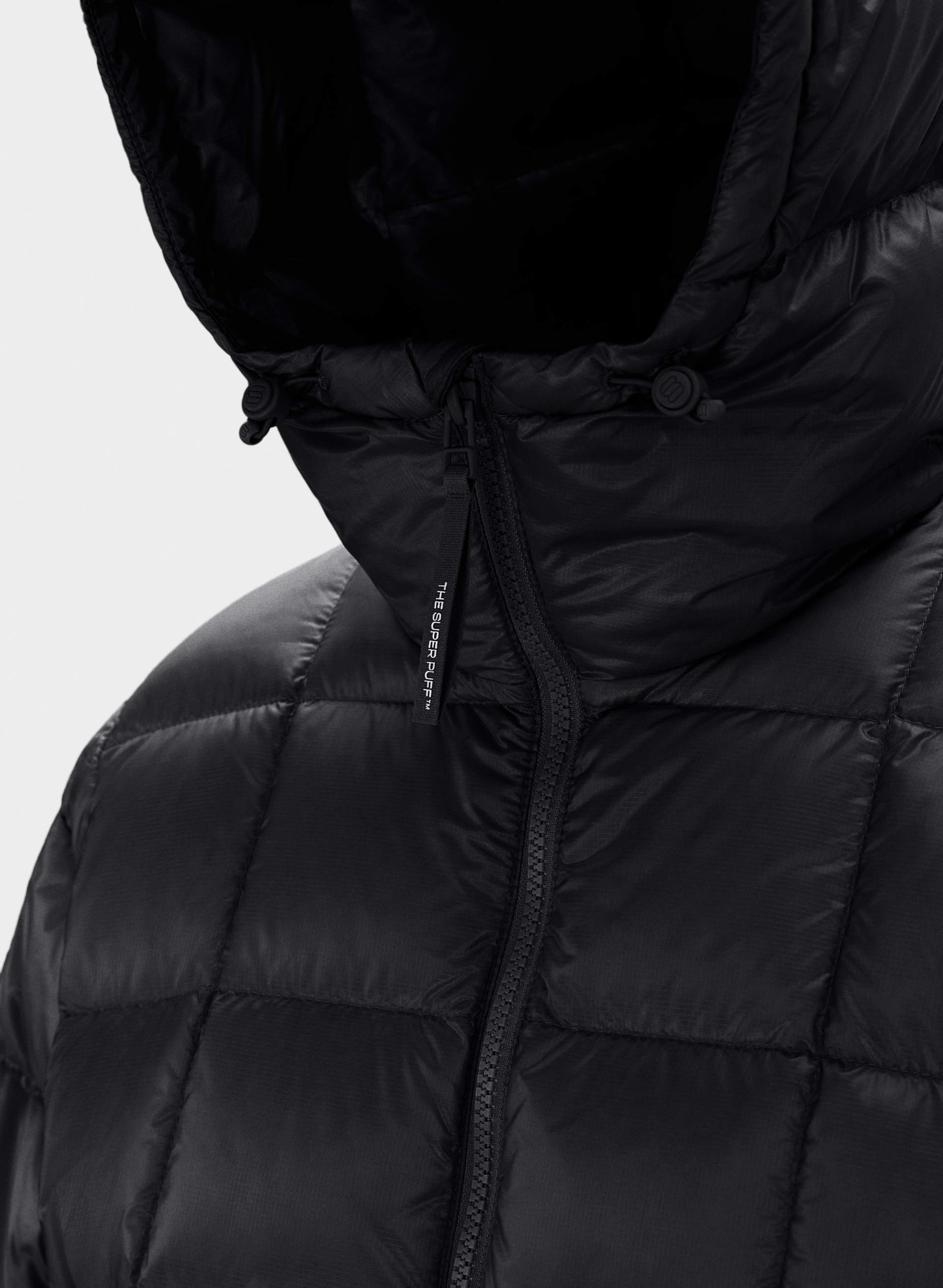 THE SUPERPOP PUFF™ HOODED | Aritzia