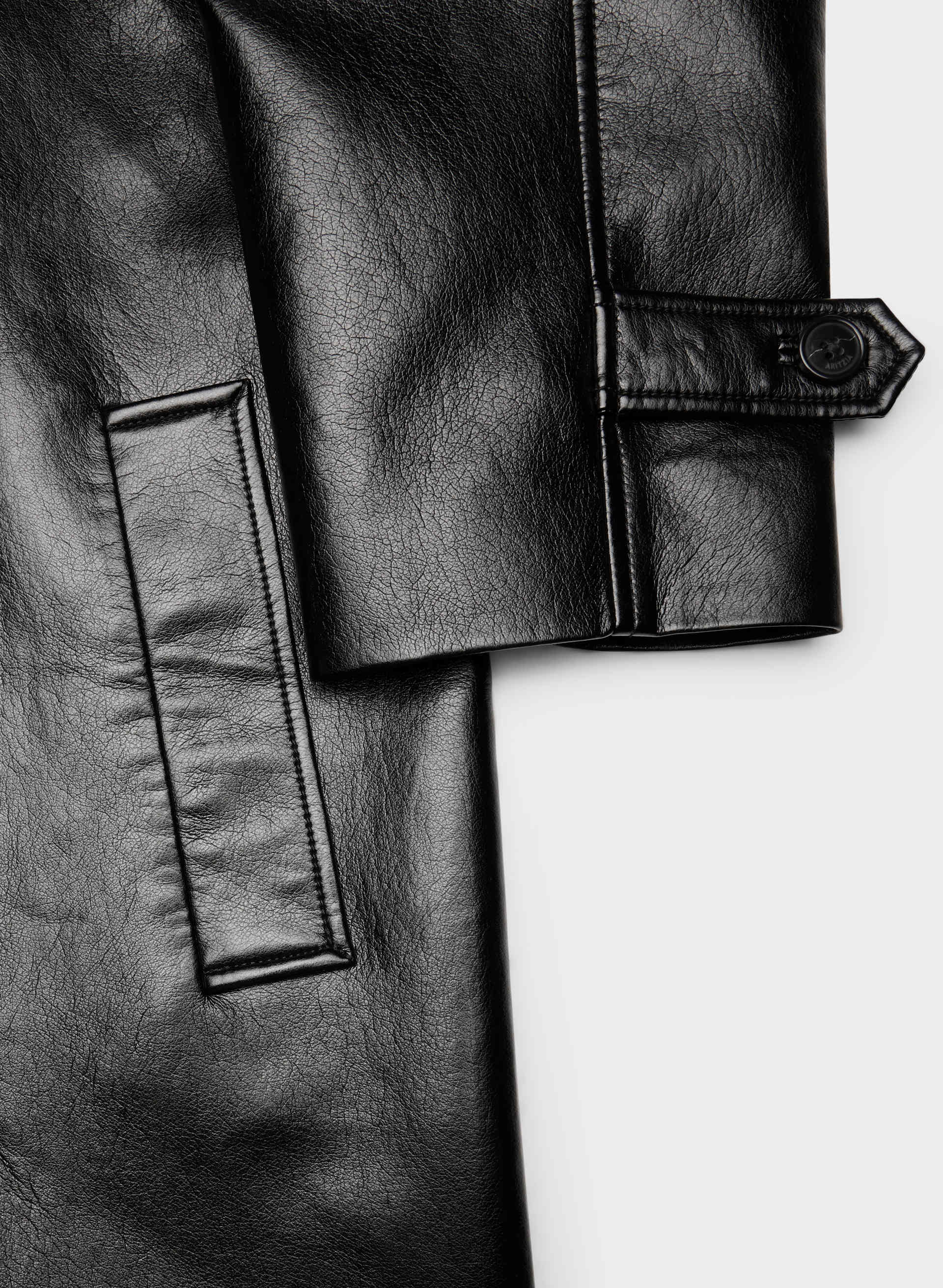 THE REGENT TRENCH COAT | Aritzia
