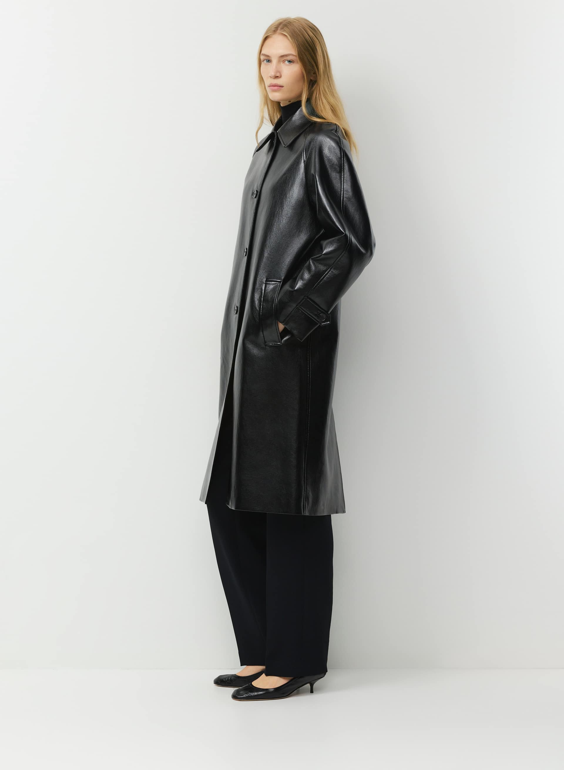 THE REGENT TRENCH COAT | Aritzia