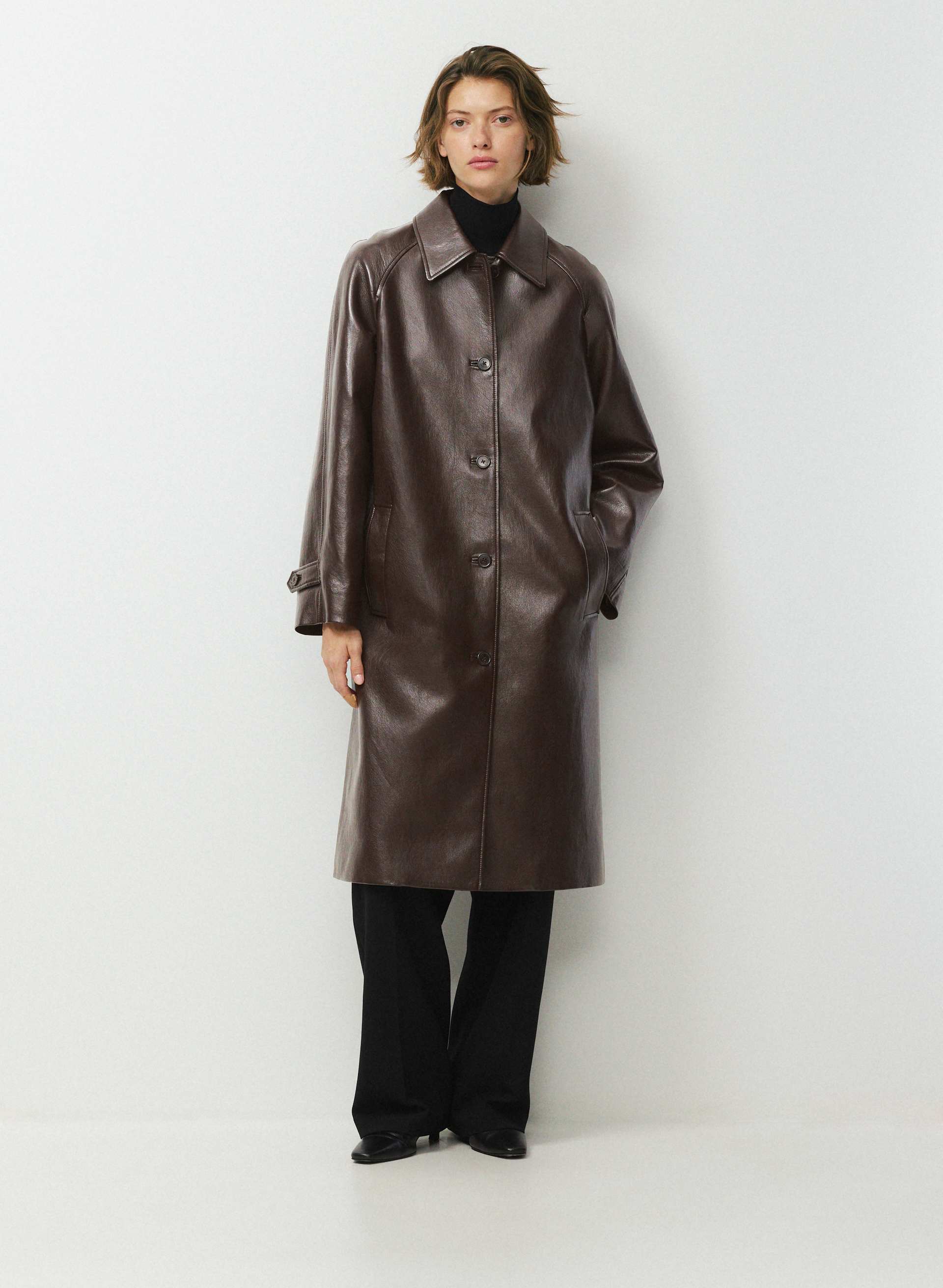 THE REGENT TRENCH COAT | Aritzia