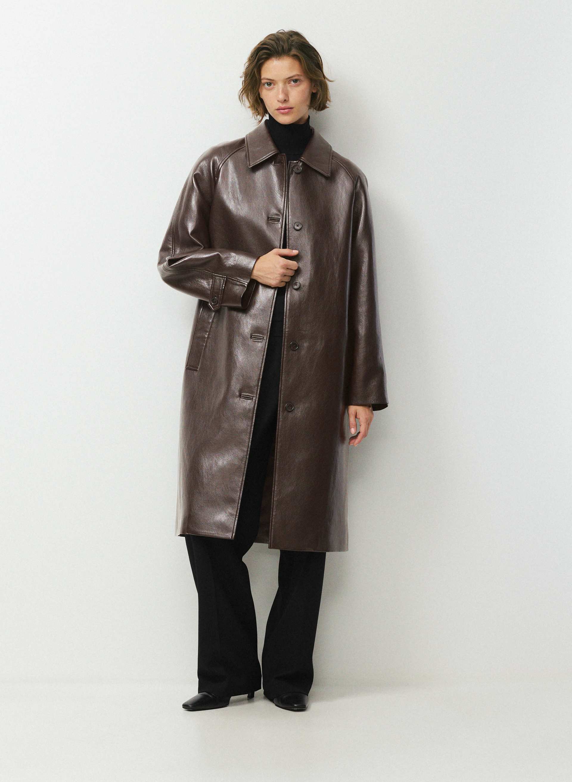 THE REGENT TRENCH COAT | Aritzia