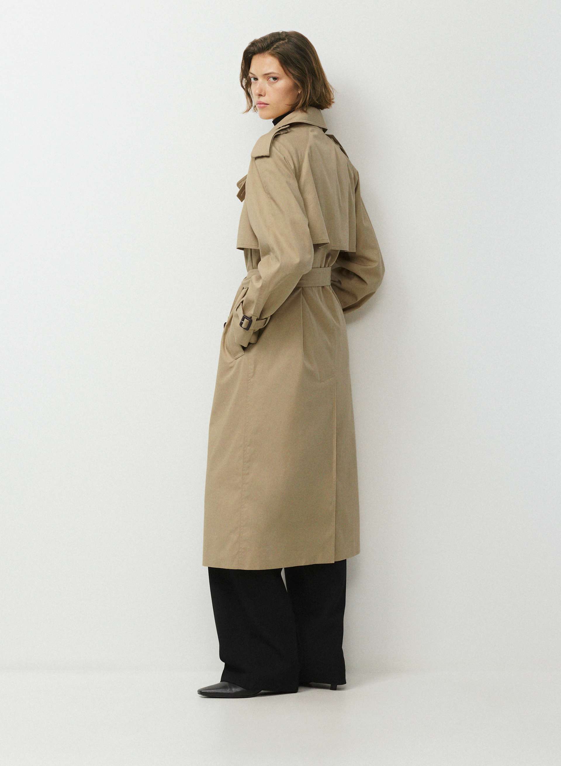 THE HEMLOCK TRENCH COAT | Aritzia