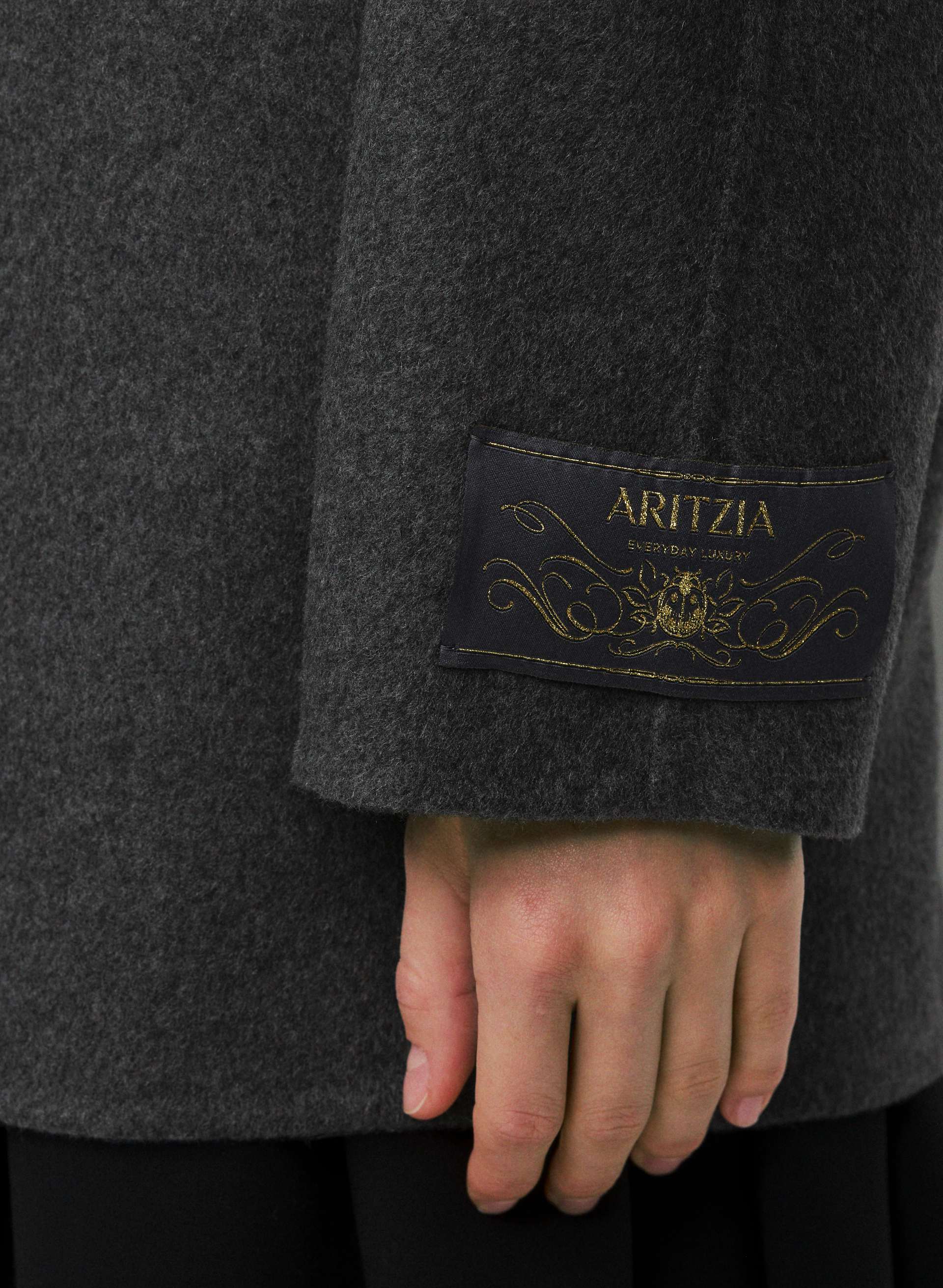 THE MEZZANINE DOUBLE-FACED COAT | Aritzia