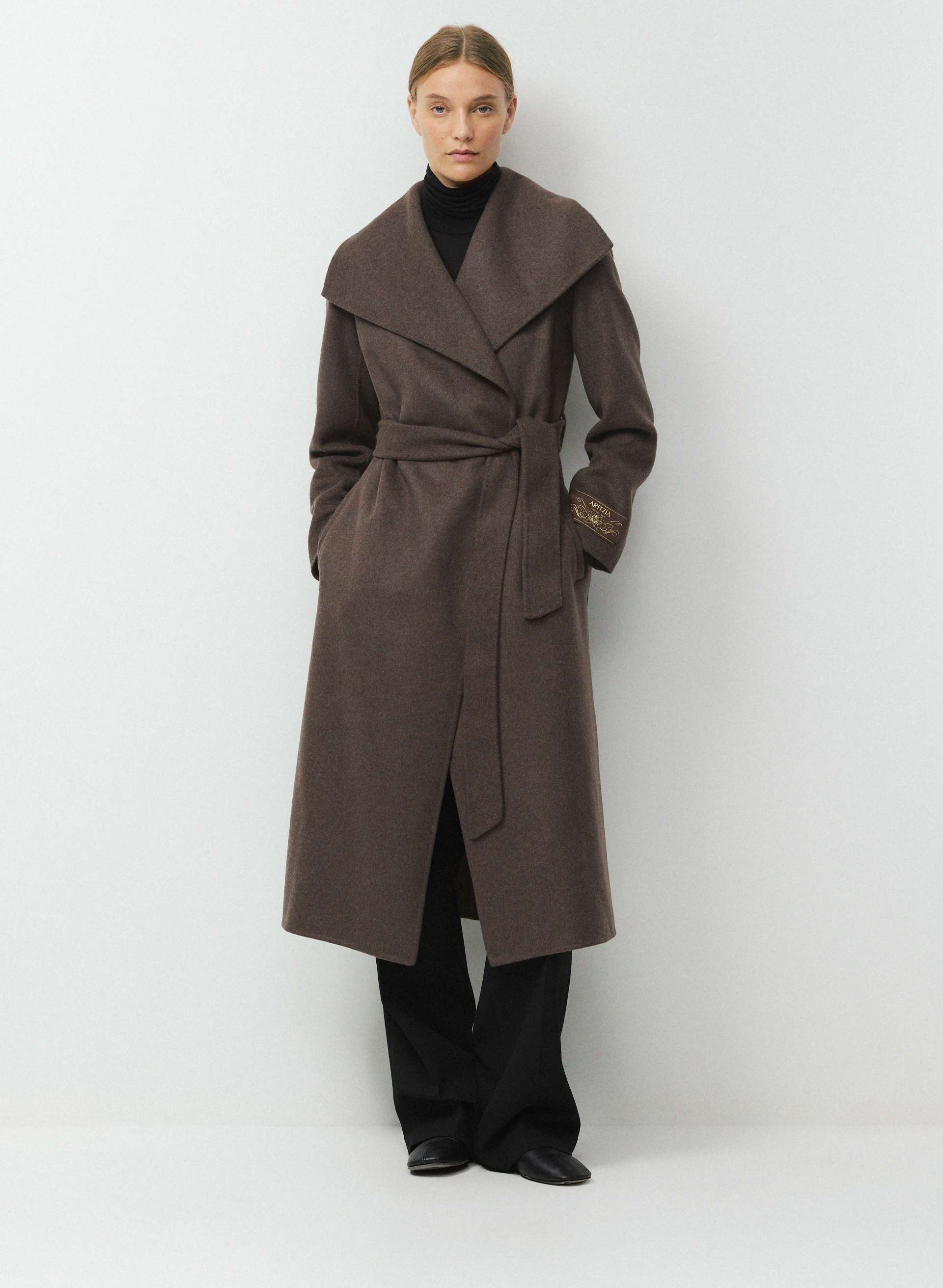 THE PORTFOLIO DOUBLE-FACED COAT - LUXE (RE)WOOL CASHMERE - Hand-finished double-faced long Italian wool coat. 