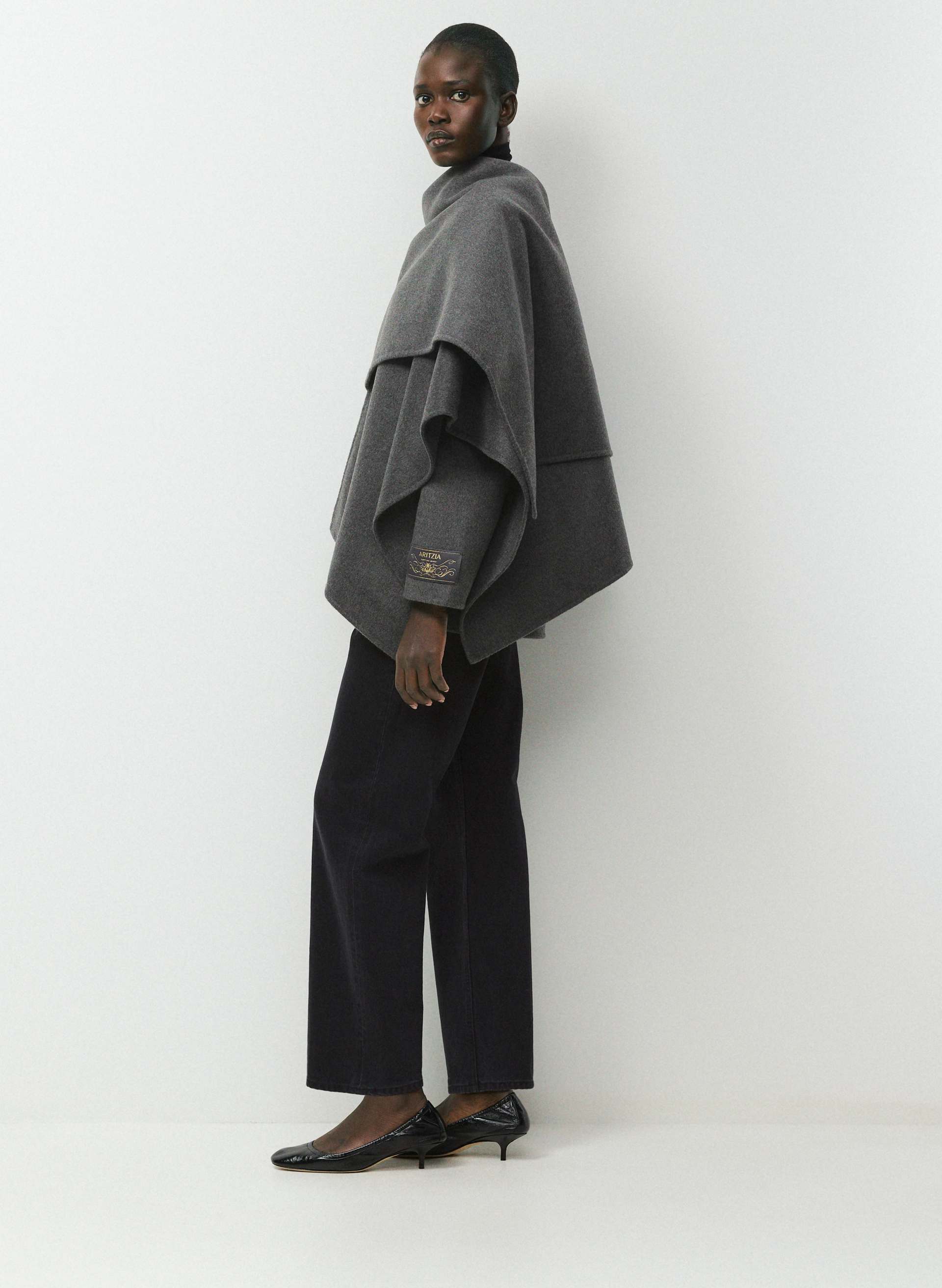 THE CAMELLIA DOUBLE-FACED COAT | Aritzia