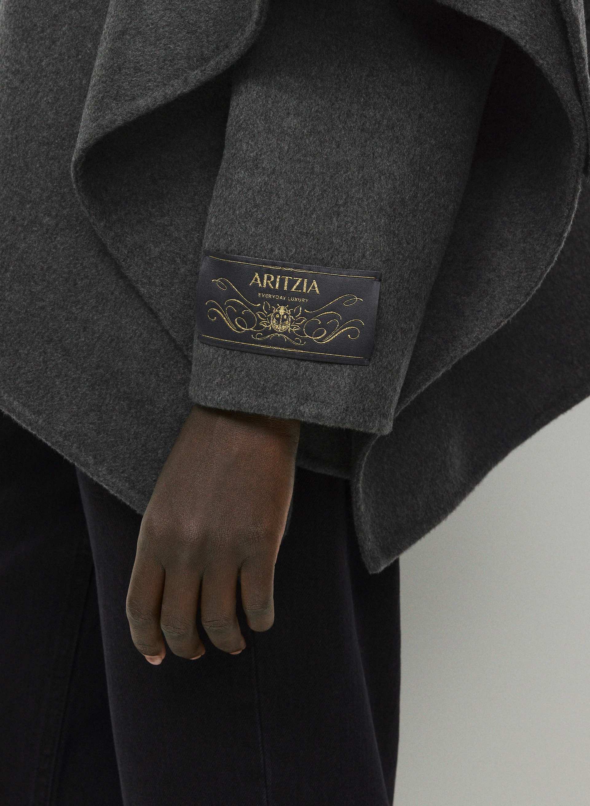 THE CAMELLIA DOUBLE-FACED COAT | Aritzia