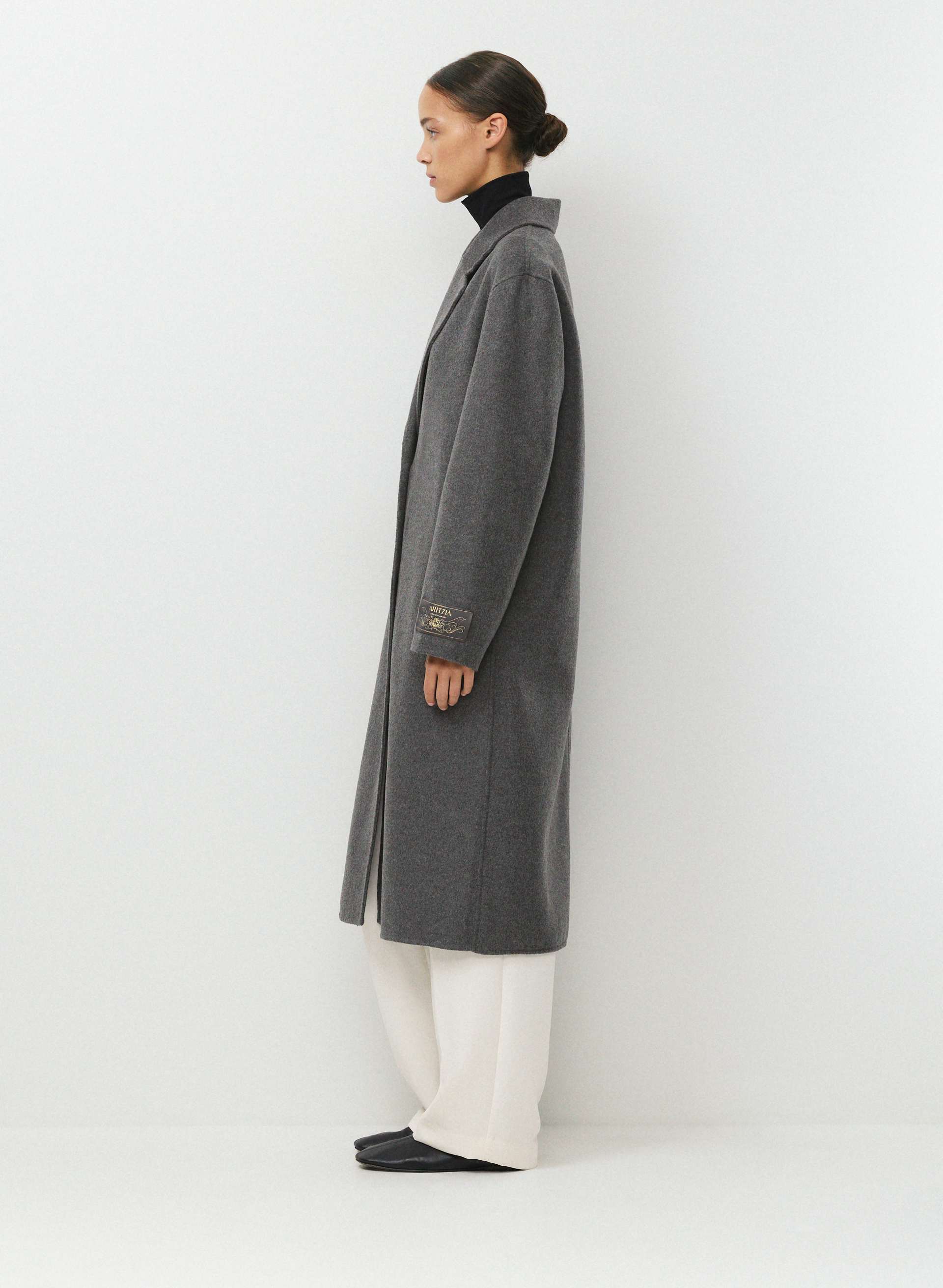 THE ONLY DOUBLE-FACED COAT | Aritzia