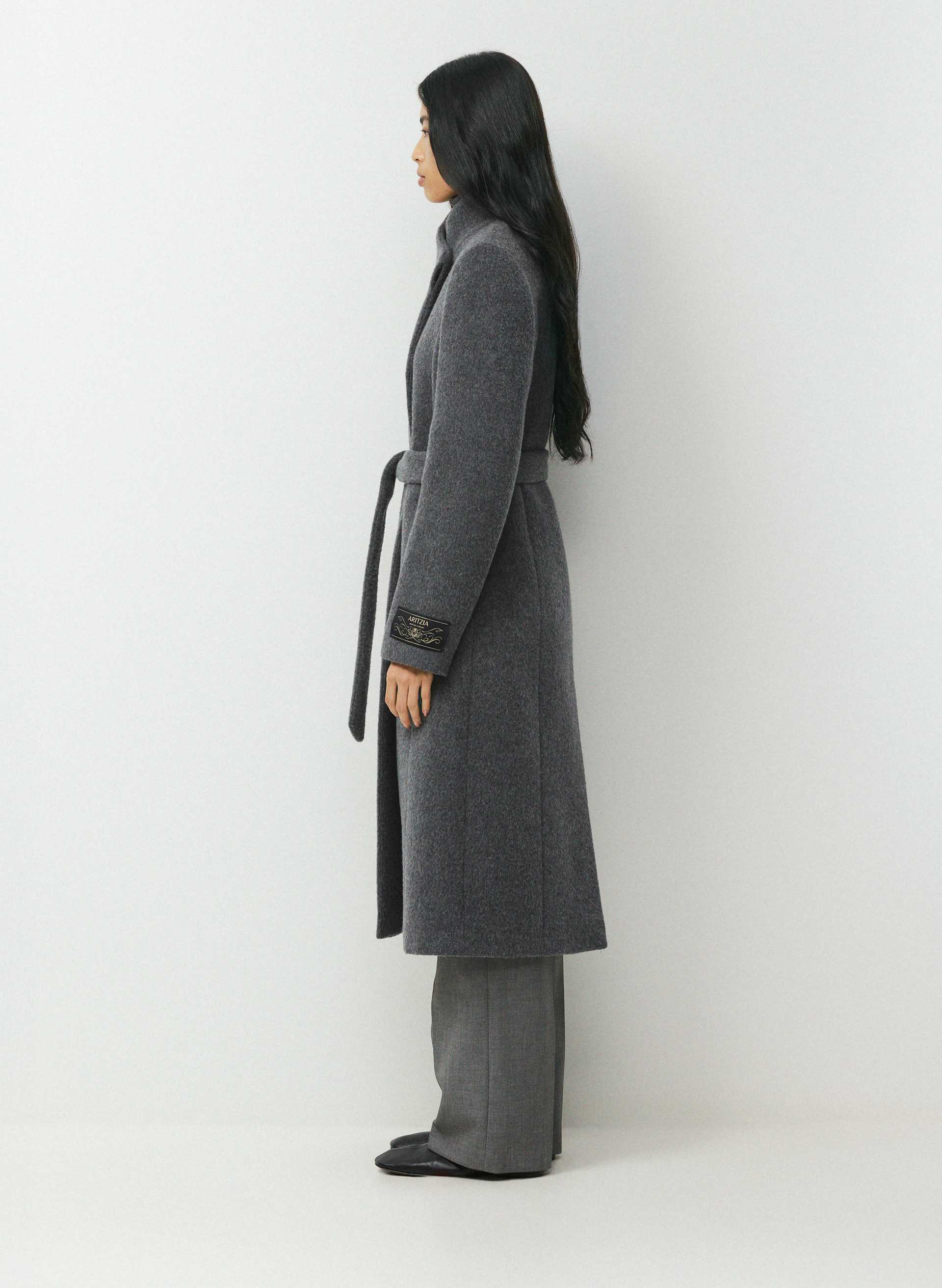 THE CONNOR LONG COAT | Aritzia