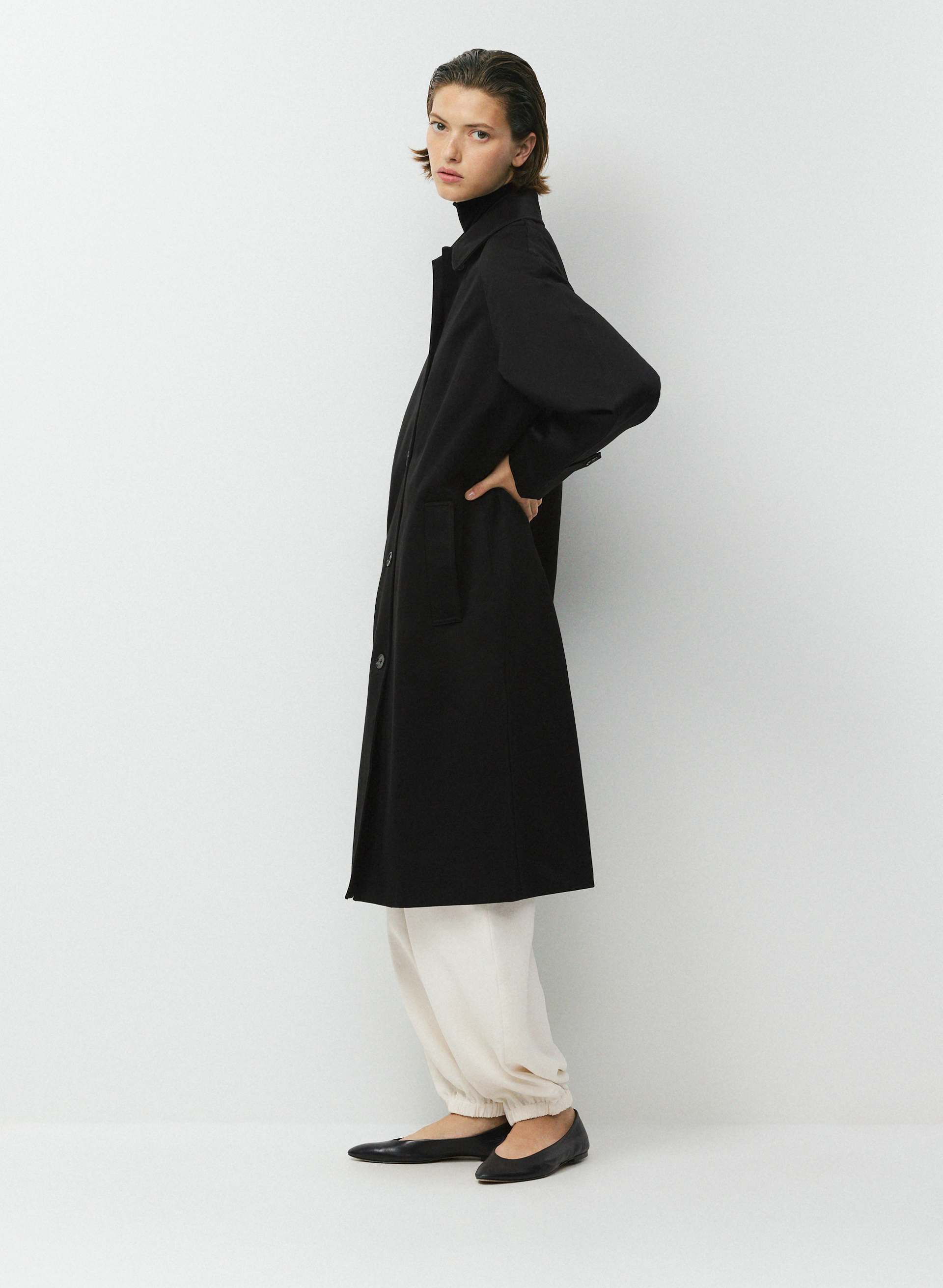THE REGENT TRENCH COAT | Aritzia