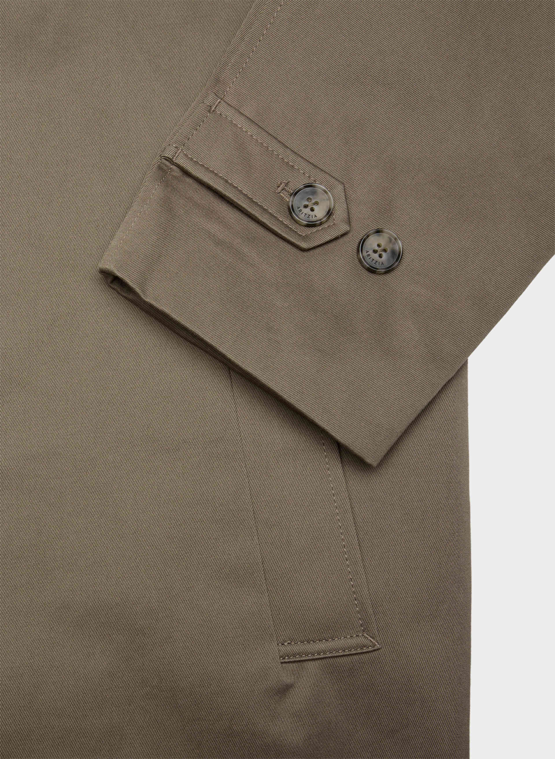 THE REGENT TRENCH COAT | Aritzia