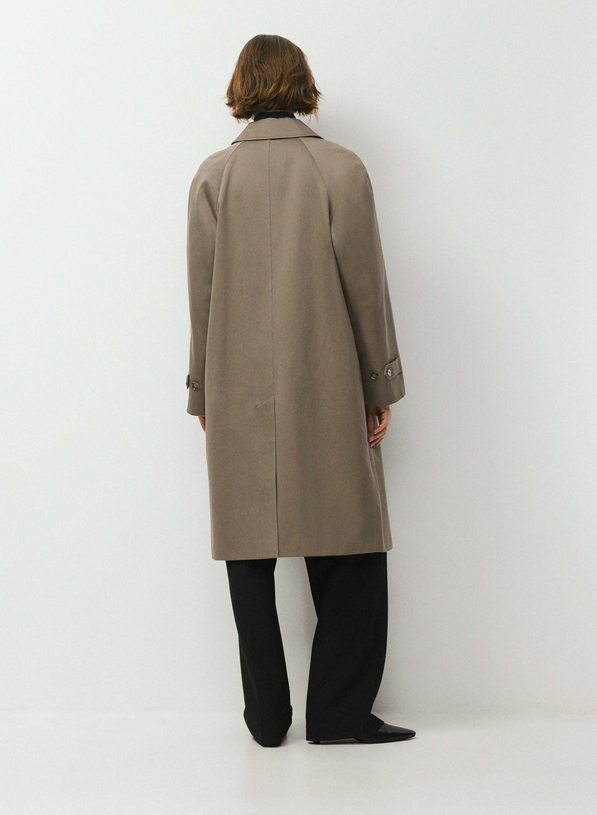 THE REGENT TRENCH COAT | Aritzia