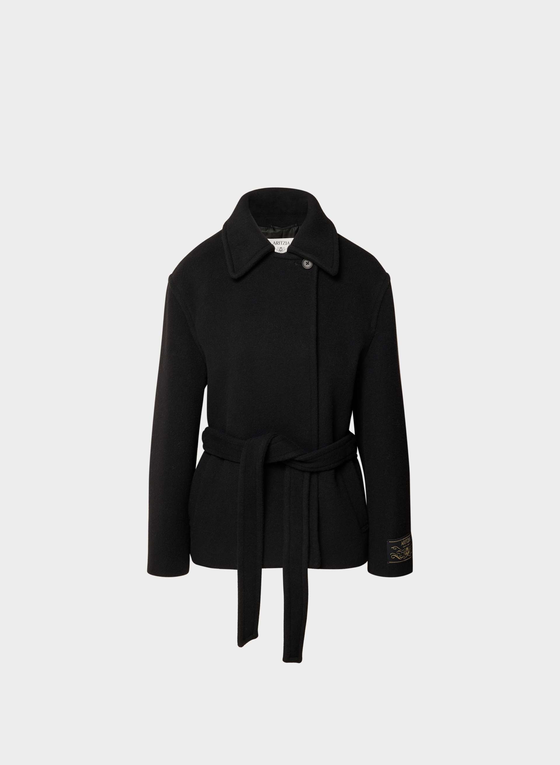 THE ELOWEN COAT | Aritzia