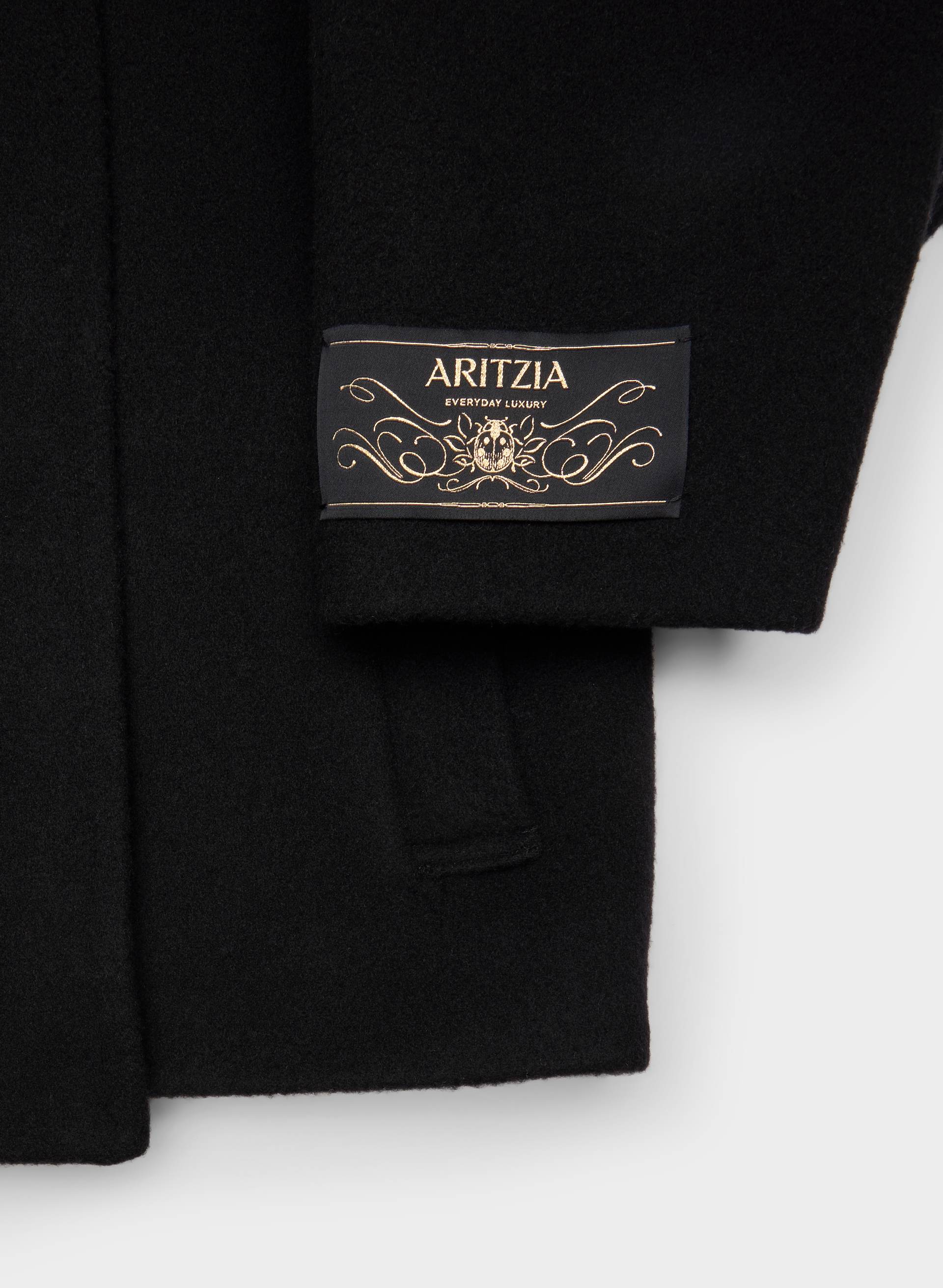 THE ELOWEN COAT | Aritzia