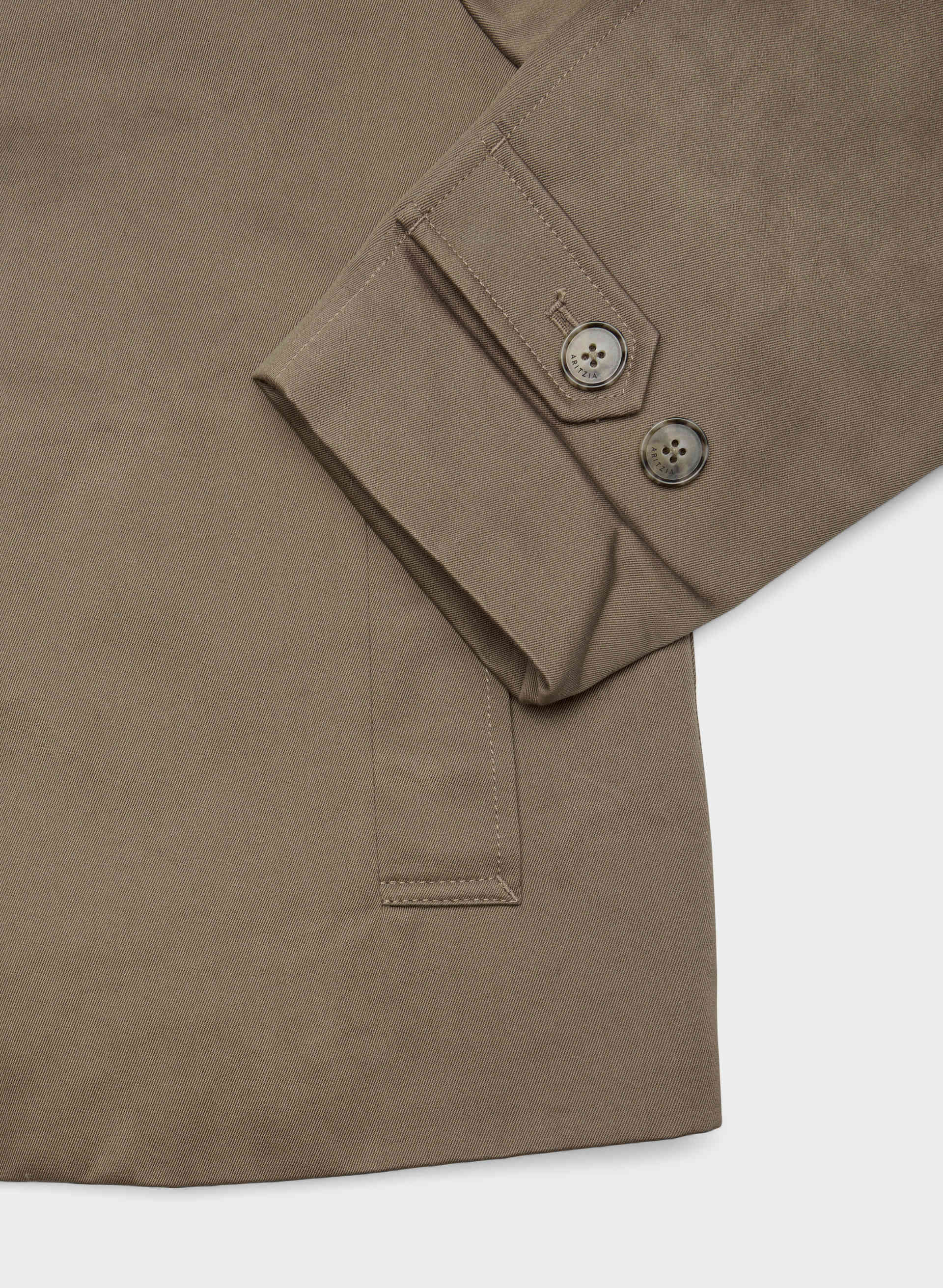 THE REGENT SHORT TRENCH COAT | Aritzia