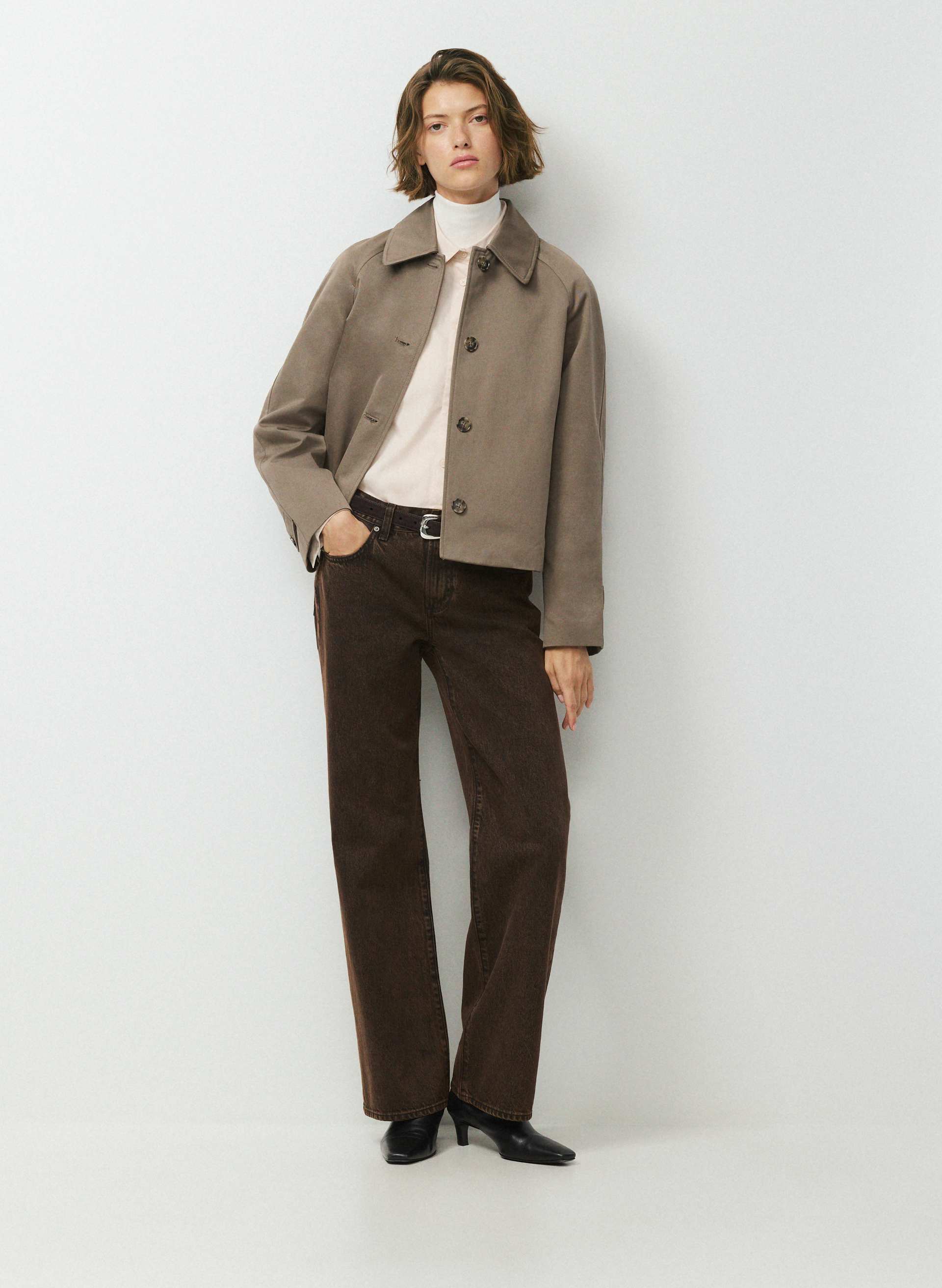 THE REGENT SHORT TRENCH COAT | Aritzia
