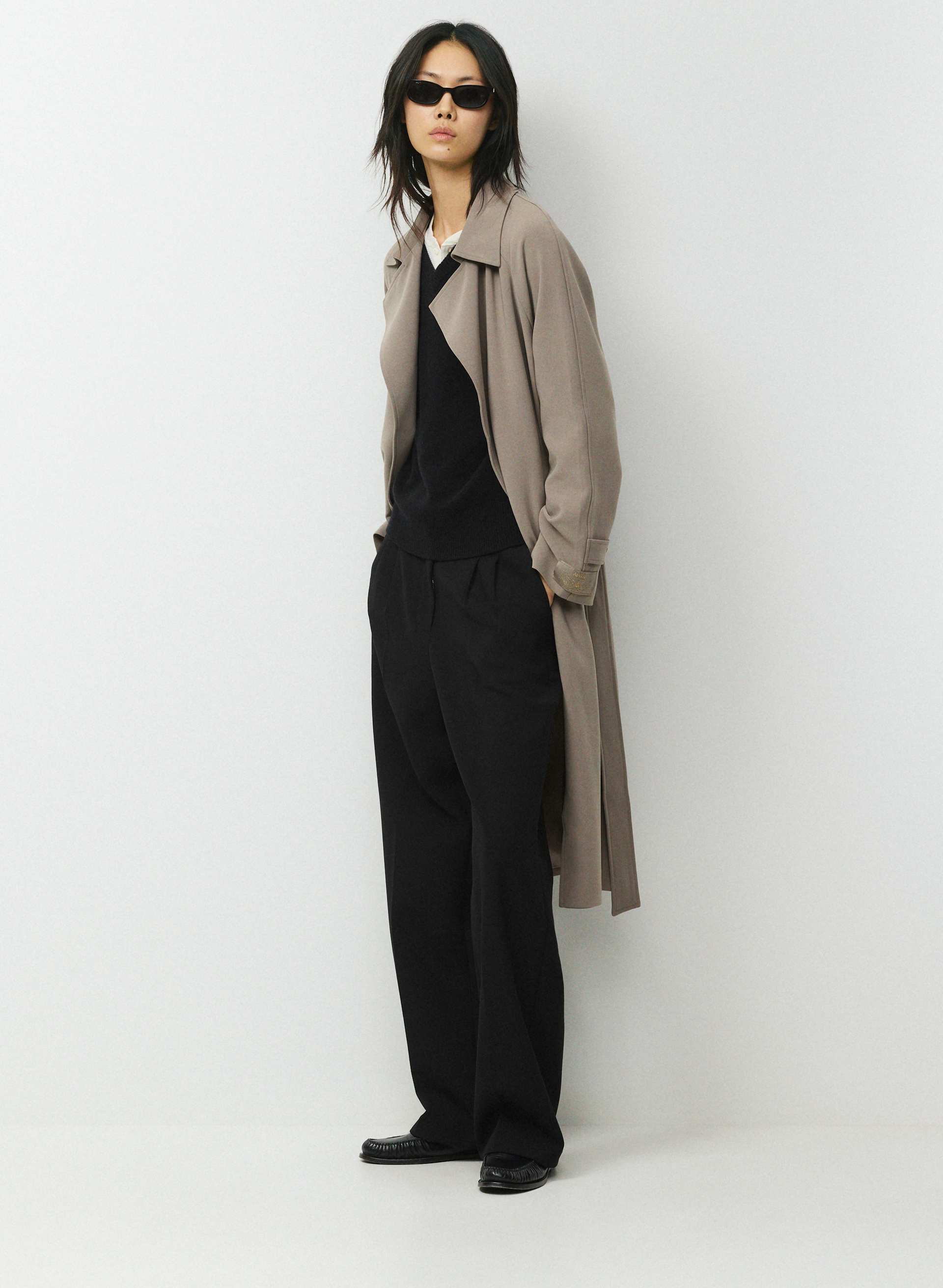 THE SPLENDOR TRENCH COAT - PRECISION SWAY™ - Japanese crepe classic trench coat. 
