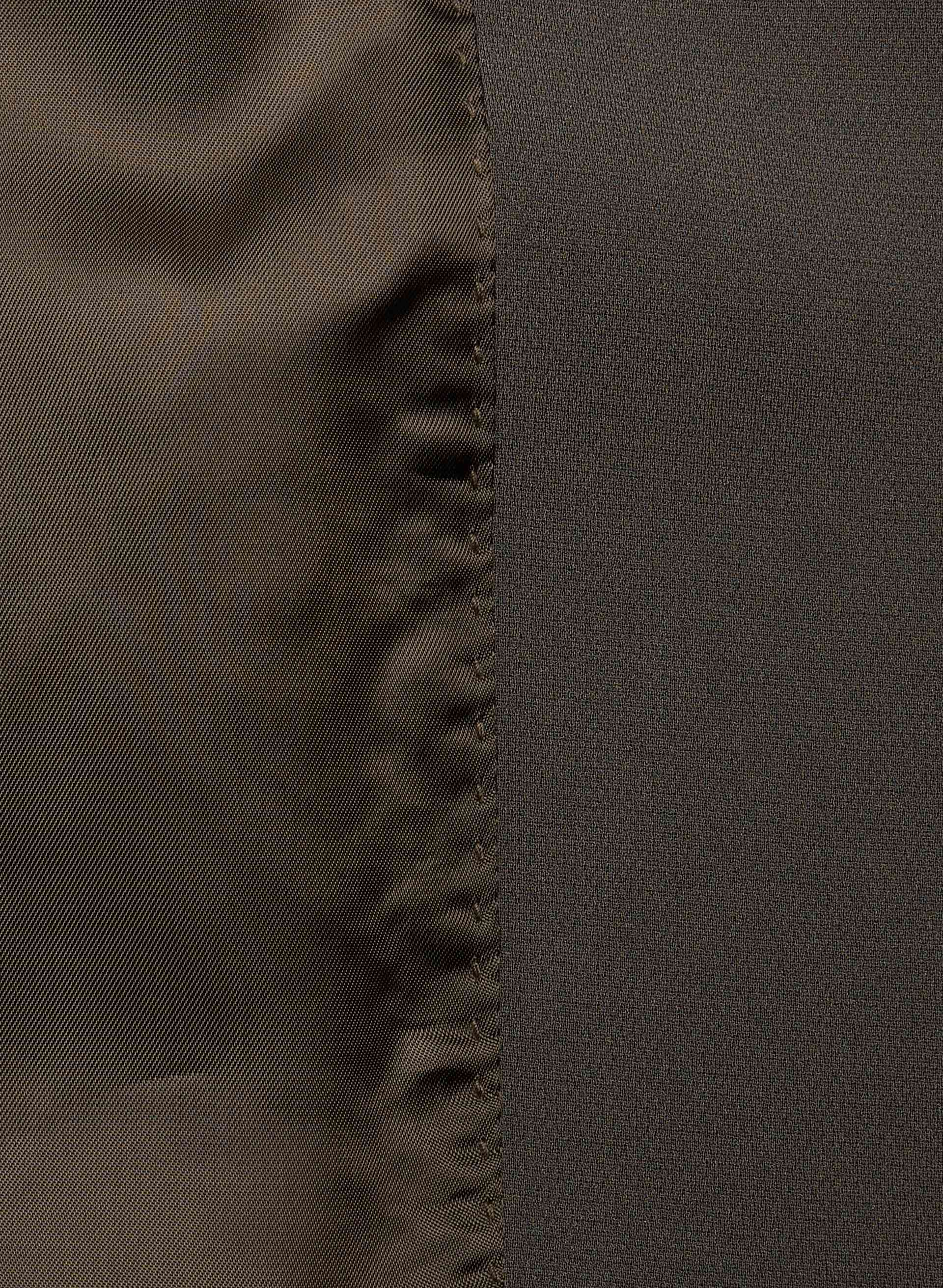 THE SPLENDOR MID TRENCH COAT | Aritzia