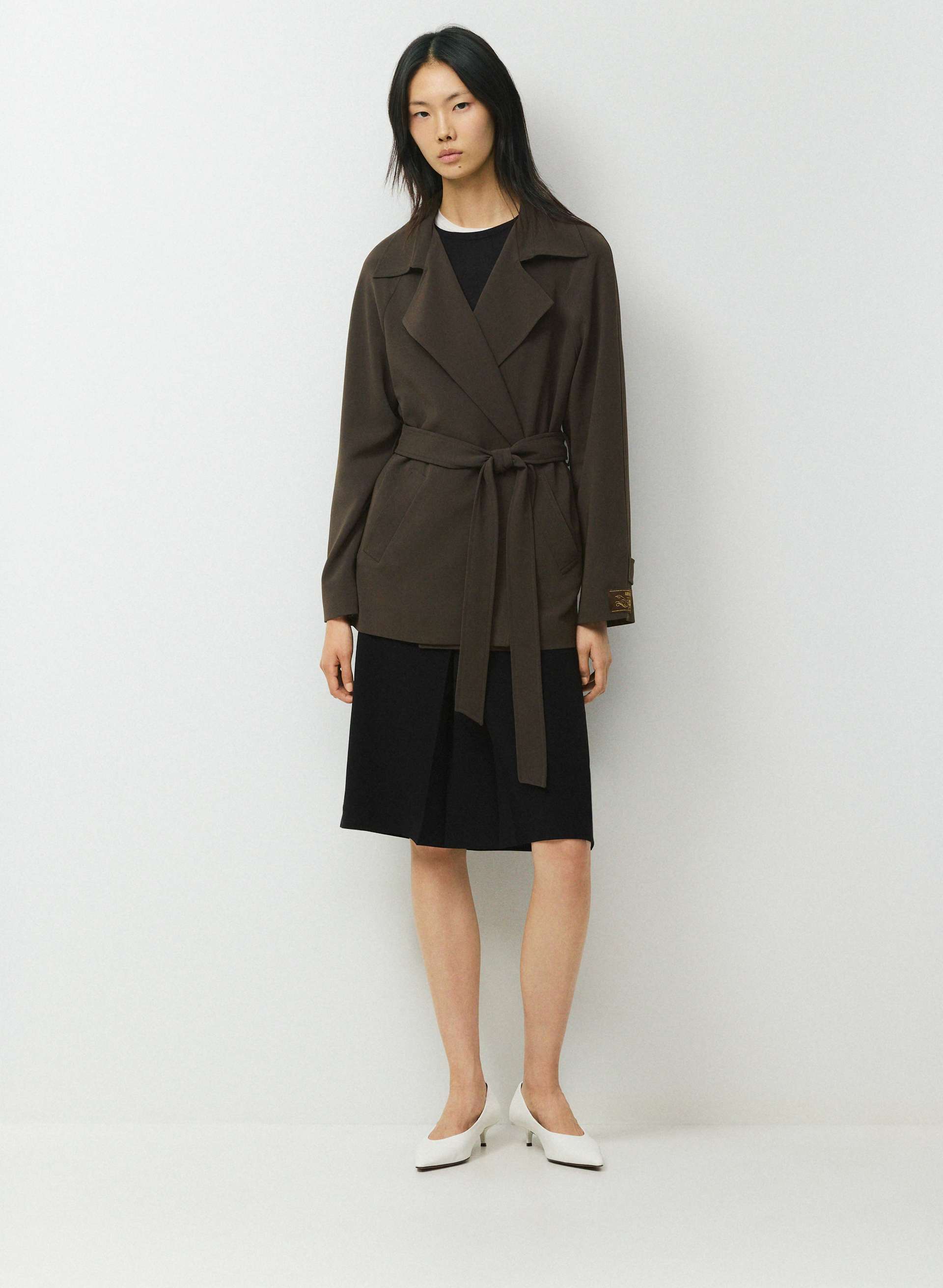 THE SPLENDOR MID TRENCH COAT | Aritzia
