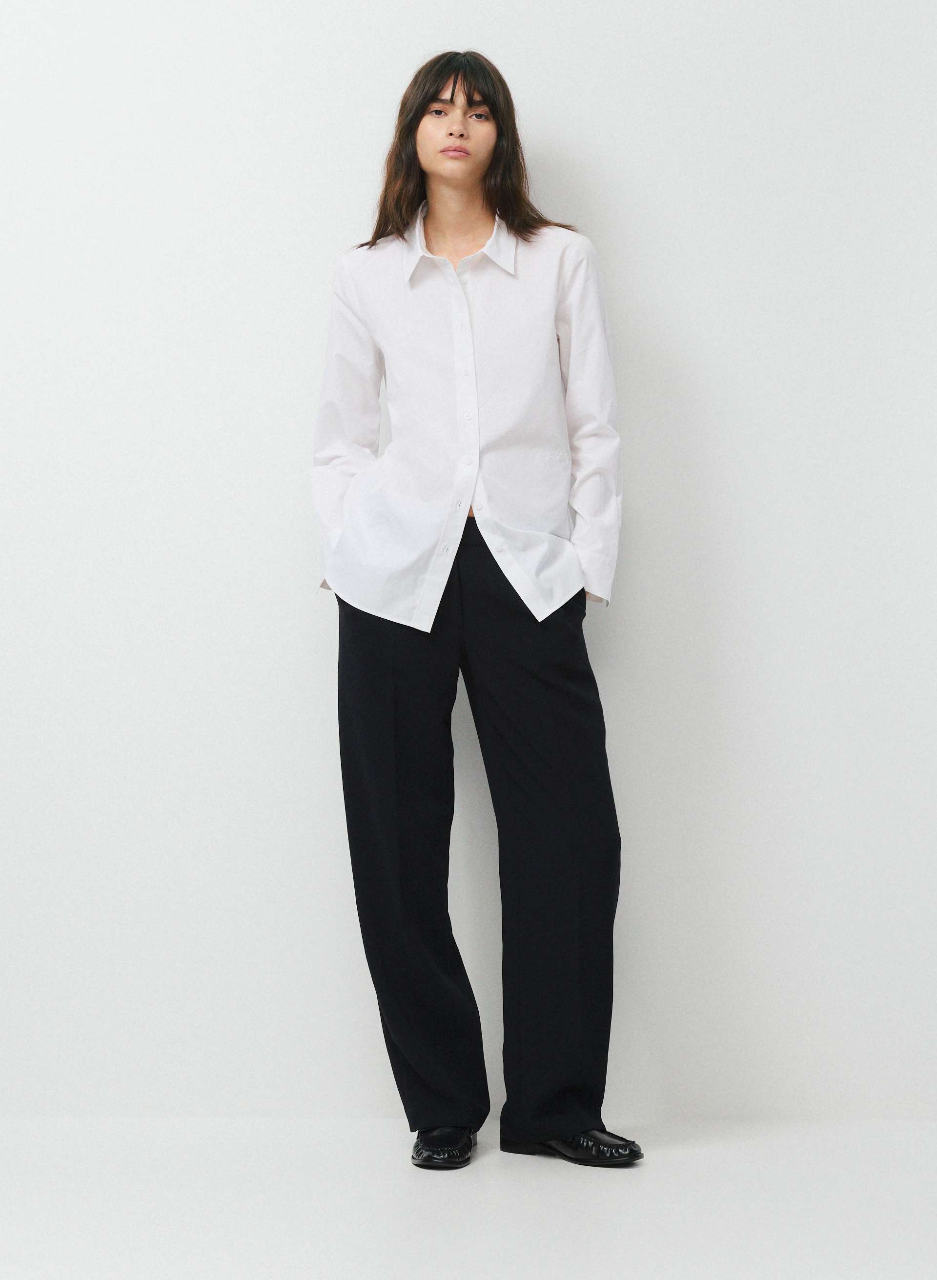 THE EFFORTLESS PANT™ LO-RISE | Aritzia