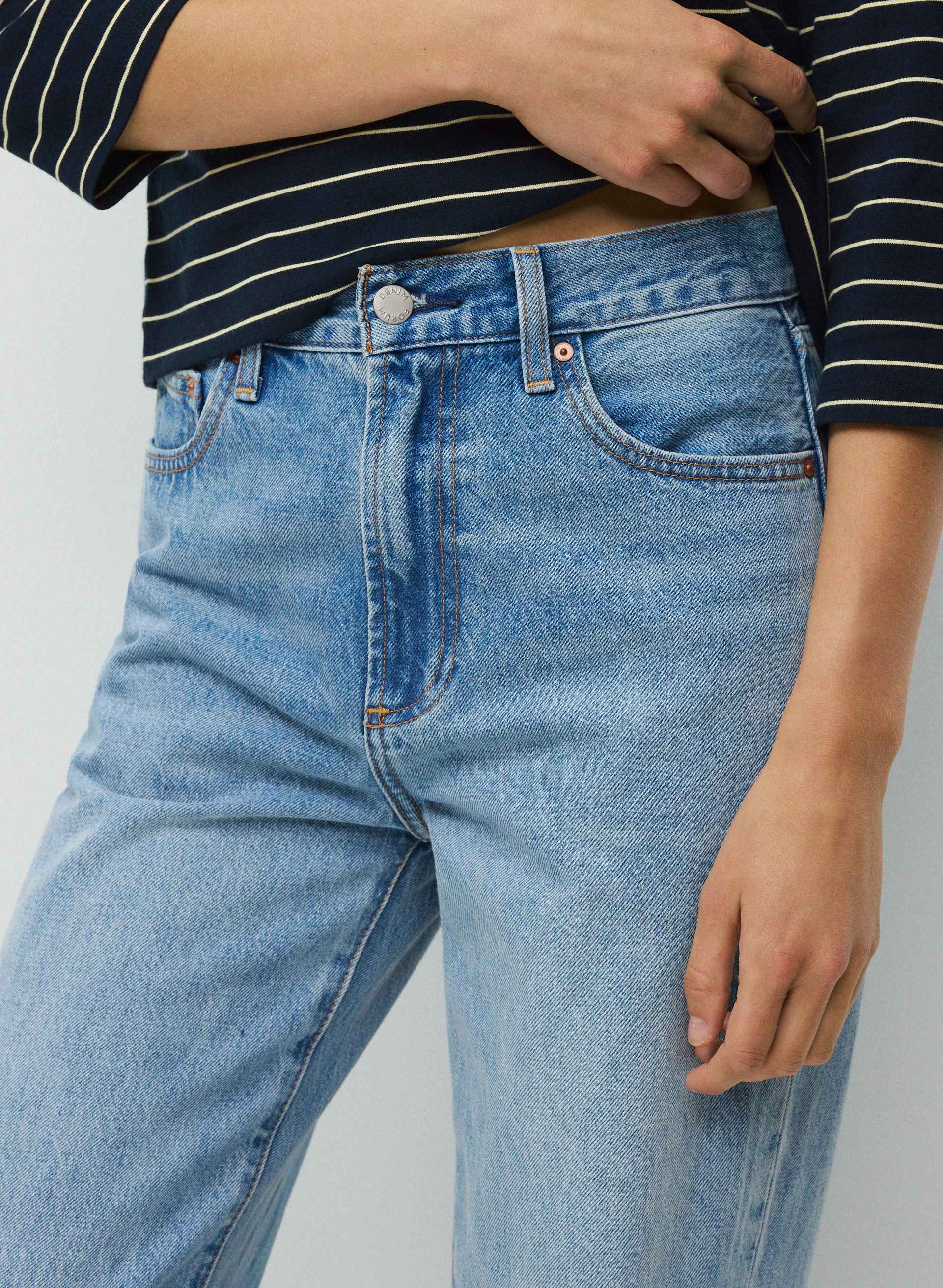 THE FARRAH HI-RISE WIDE JEAN | Aritzia