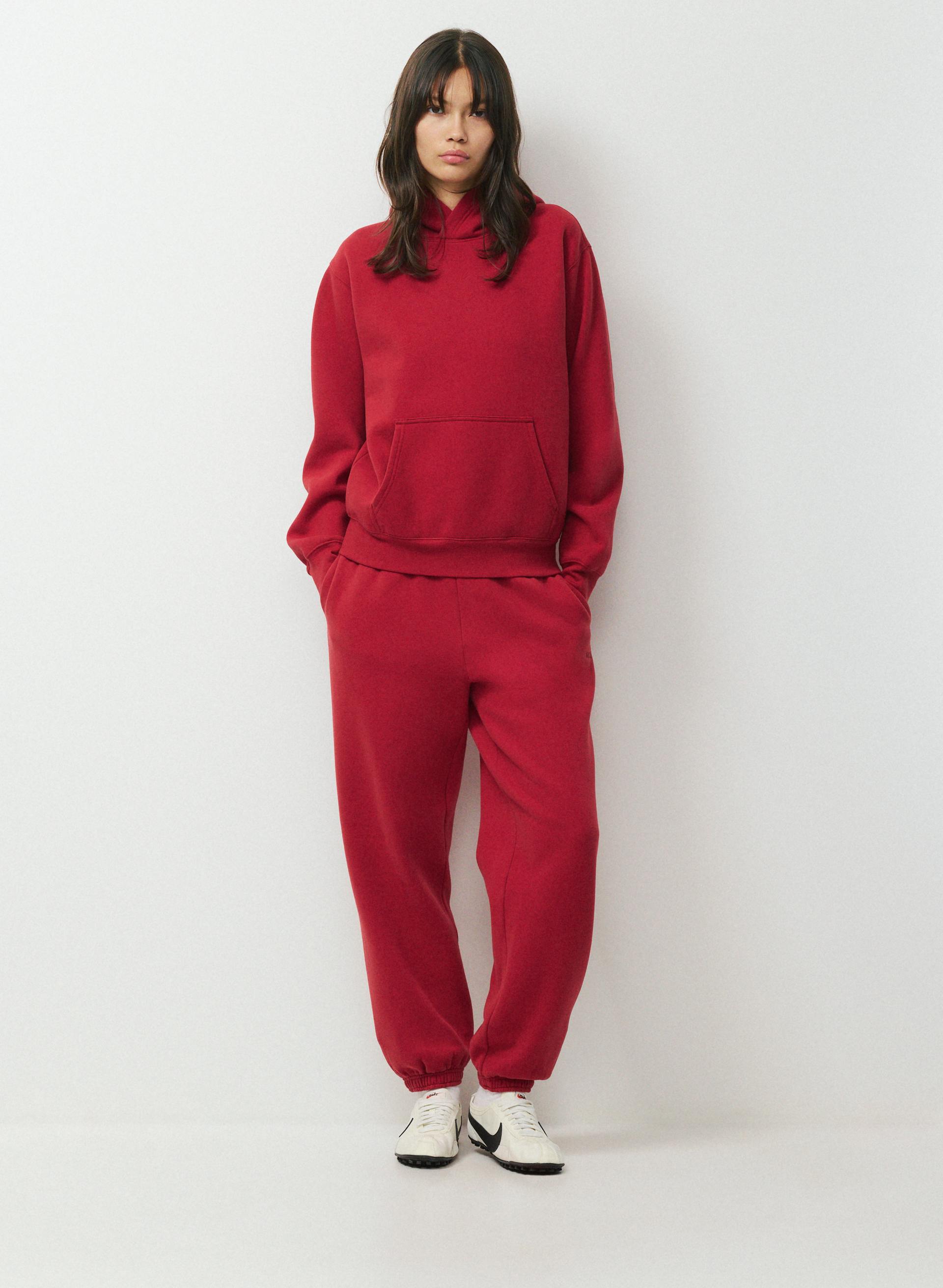 COZY SWEATFLEECE MEGA JOGGER - Fan-favourite oversized fleece joggers. 