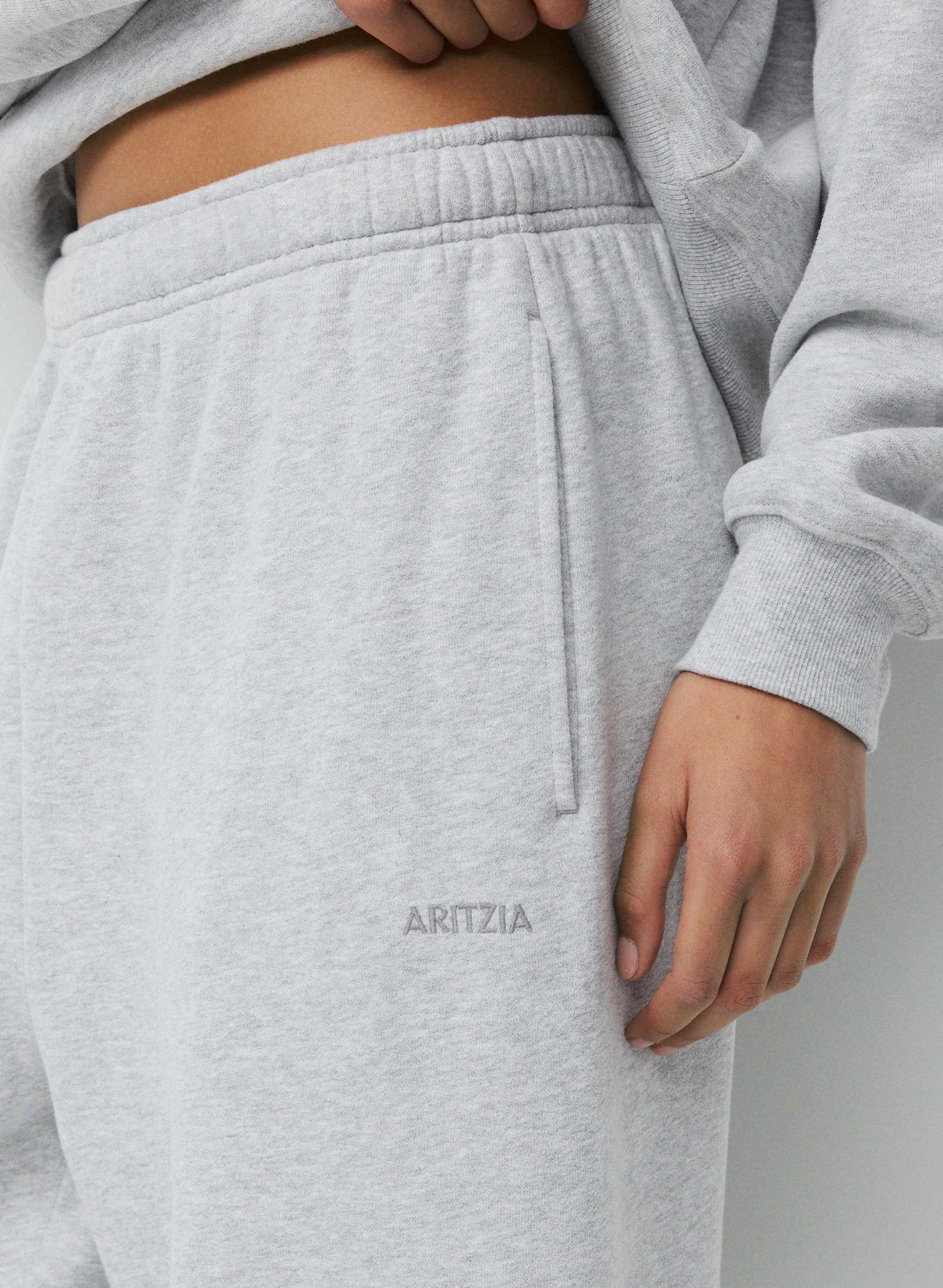 COZY SWEATFLEECE MEGA JOGGER | Aritzia