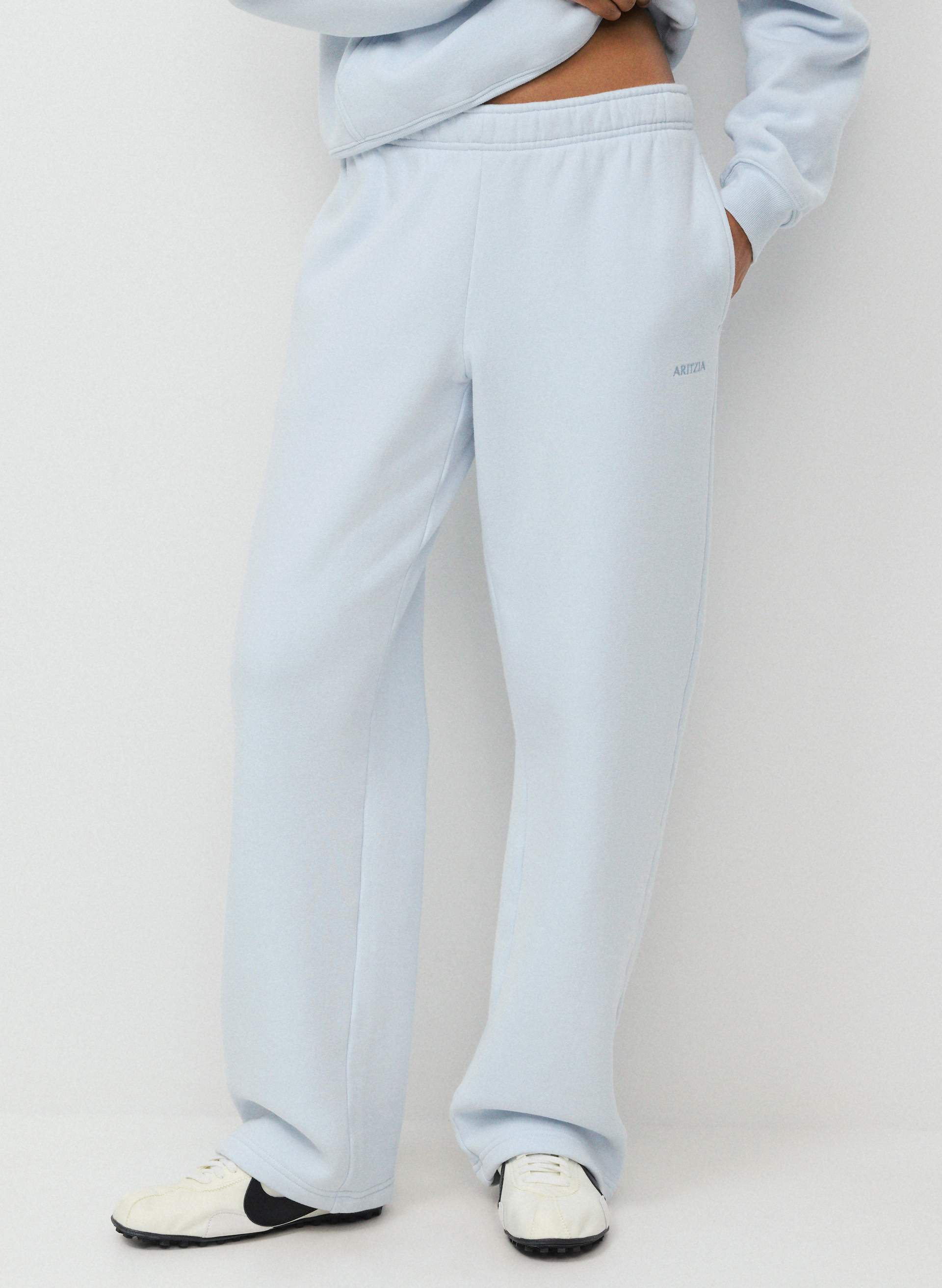 COZY SWEATFLEECE MEGA STRAIGHT™ SWEATPANT | Aritzia