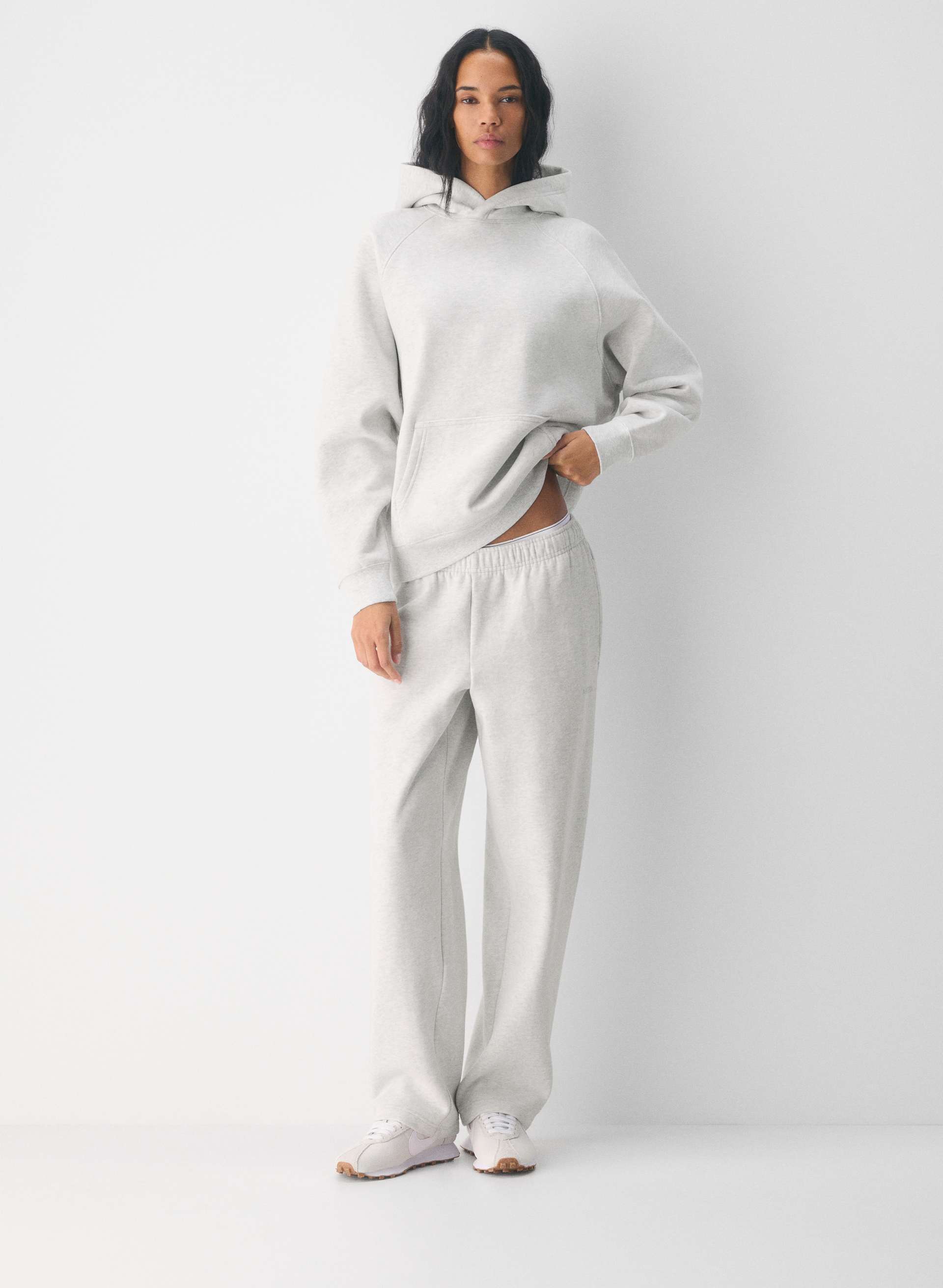COZY SWEATFLEECE MEGA STRAIGHT™ SWEATPANT | Aritzia