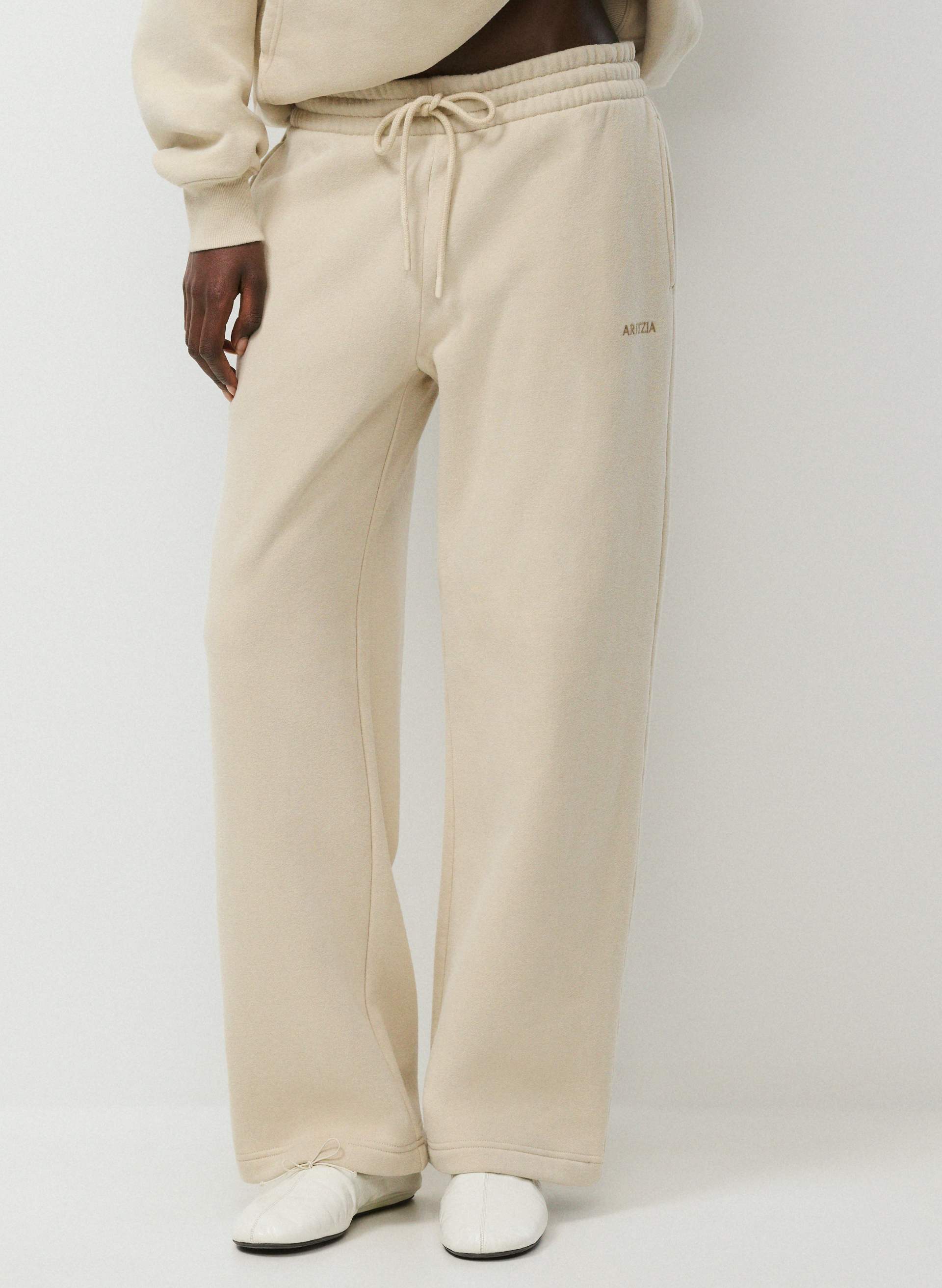 COZY SWEATFLEECE BOYFRIEND WIDE SWEATPANT | Aritzia