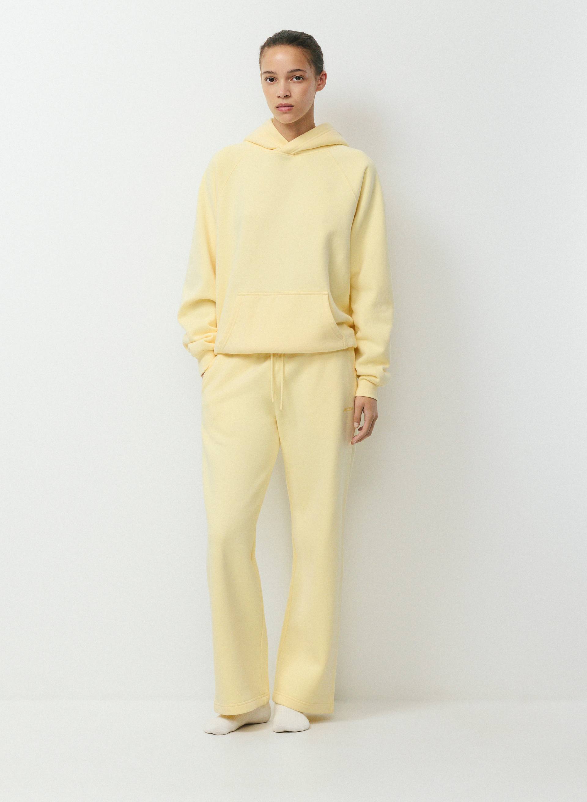 PANTALON BOYFRIEND LARGE - MOLLETON DOUILLET - Pantalon molletonné à jambe large perfectionné. 
