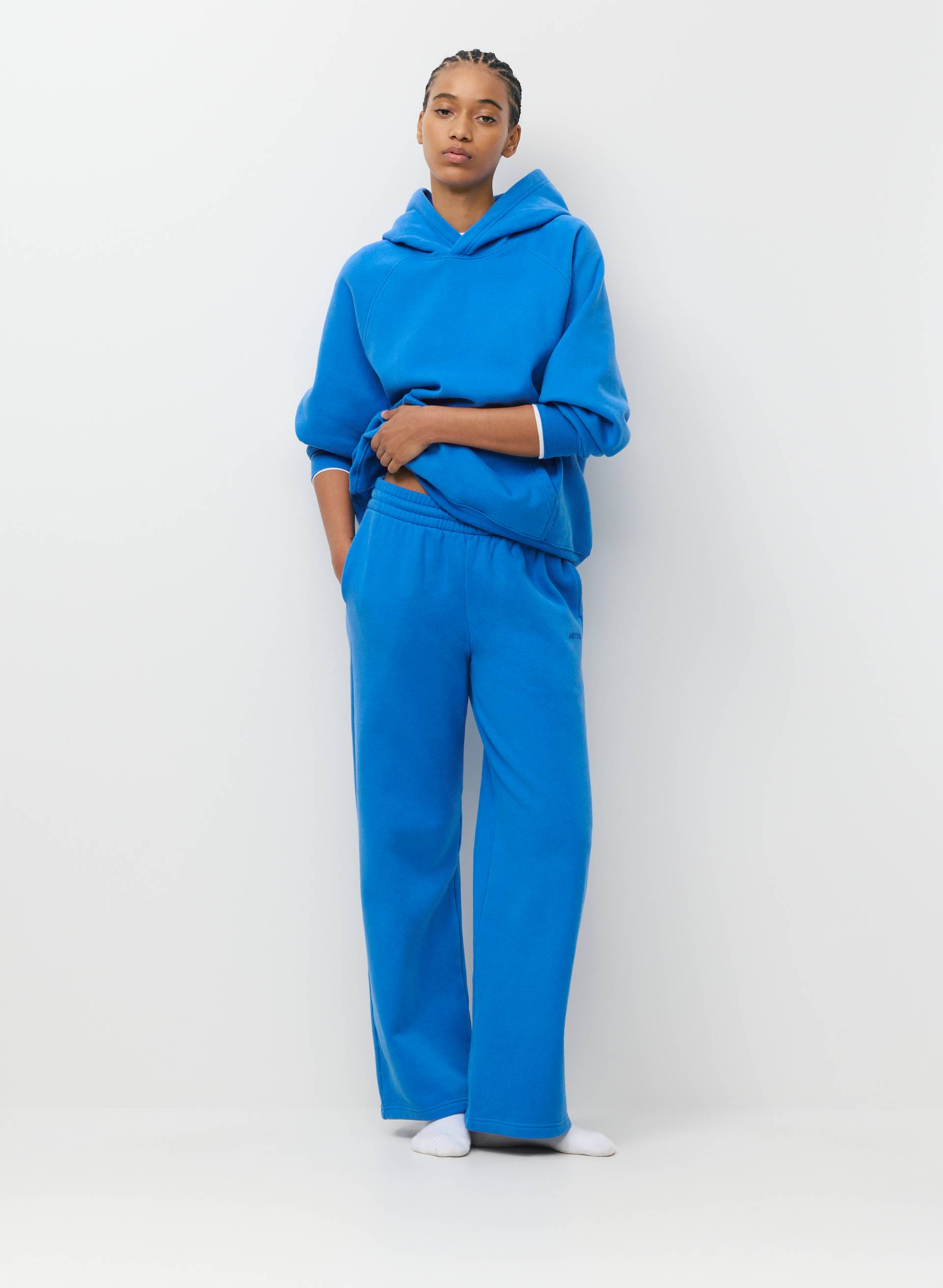 COZY SWEATFLEECE BOYFRIEND WIDE SWEATPANT - Perfected wide-leg fleece sweatpants. 