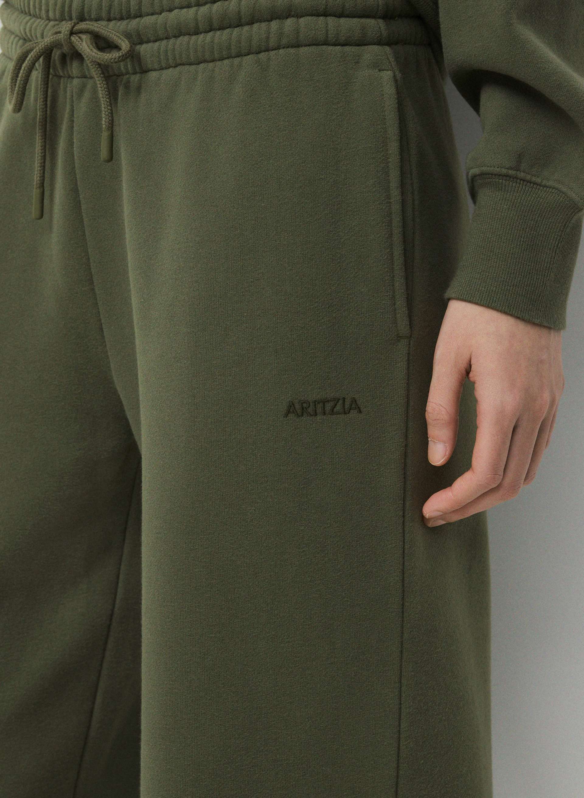 COZY SWEATFLEECE BOYFRIEND WIDE SWEATPANT | Aritzia