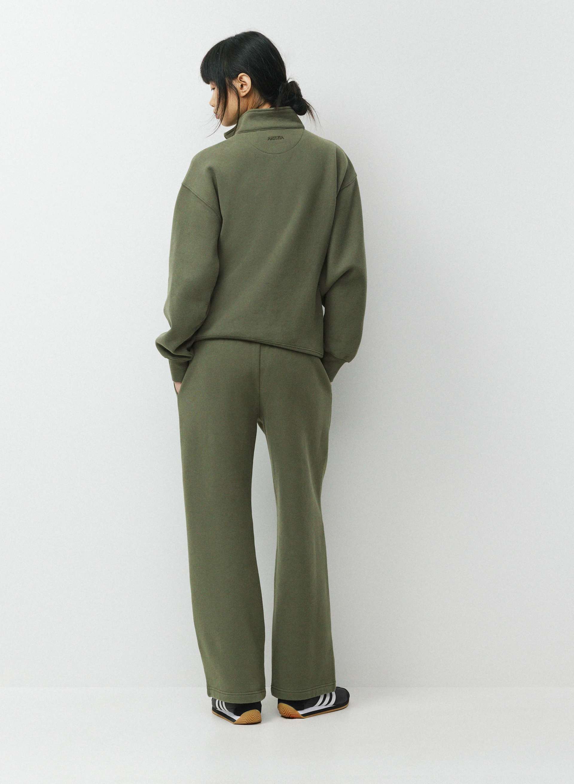 COZY SWEATFLEECE BOYFRIEND WIDE SWEATPANT | Aritzia