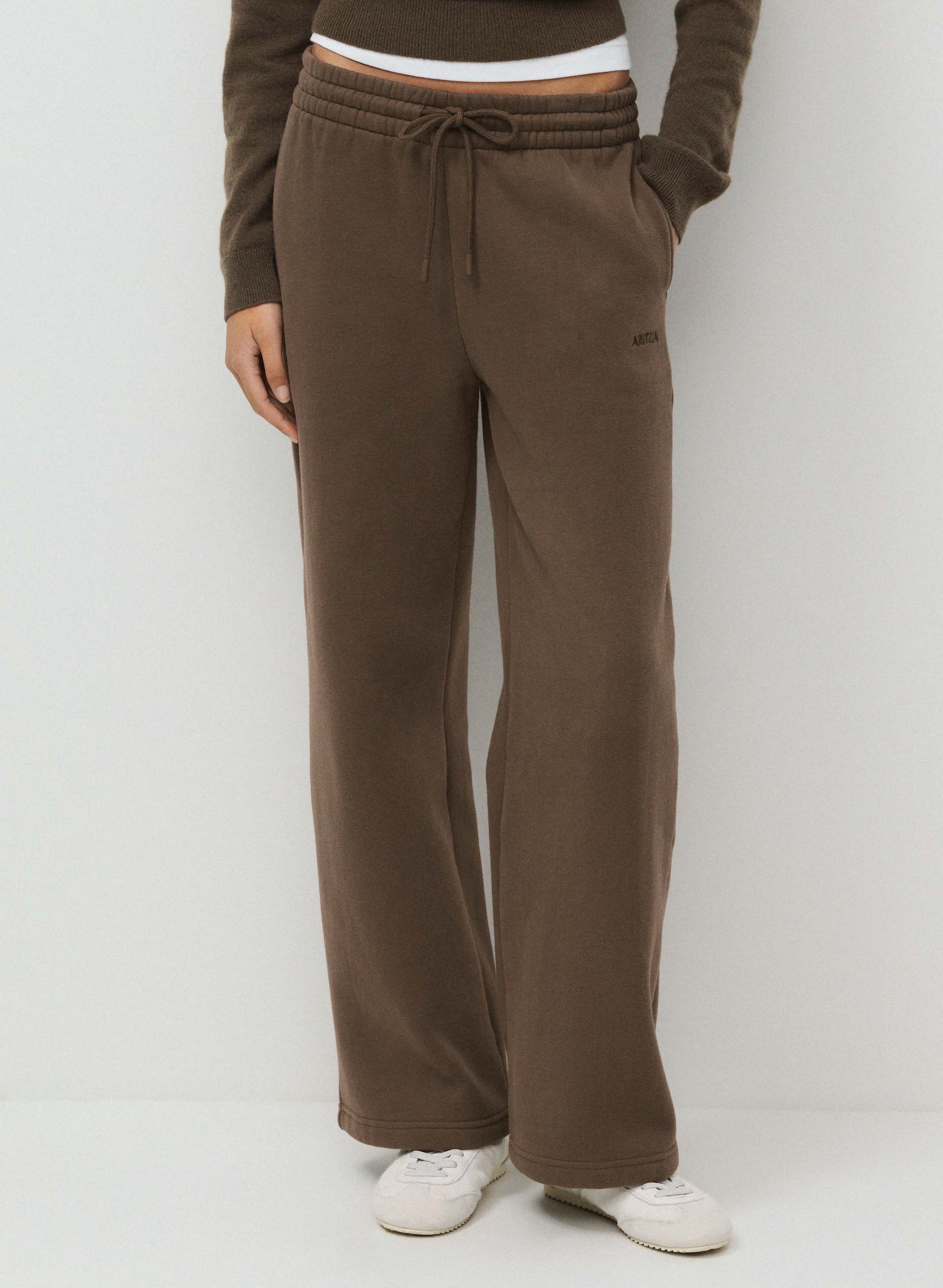 PANTALON BOYFRIEND LARGE - MOLLETON DOUILLET - Pantalon molletonné à jambe large perfectionné. 