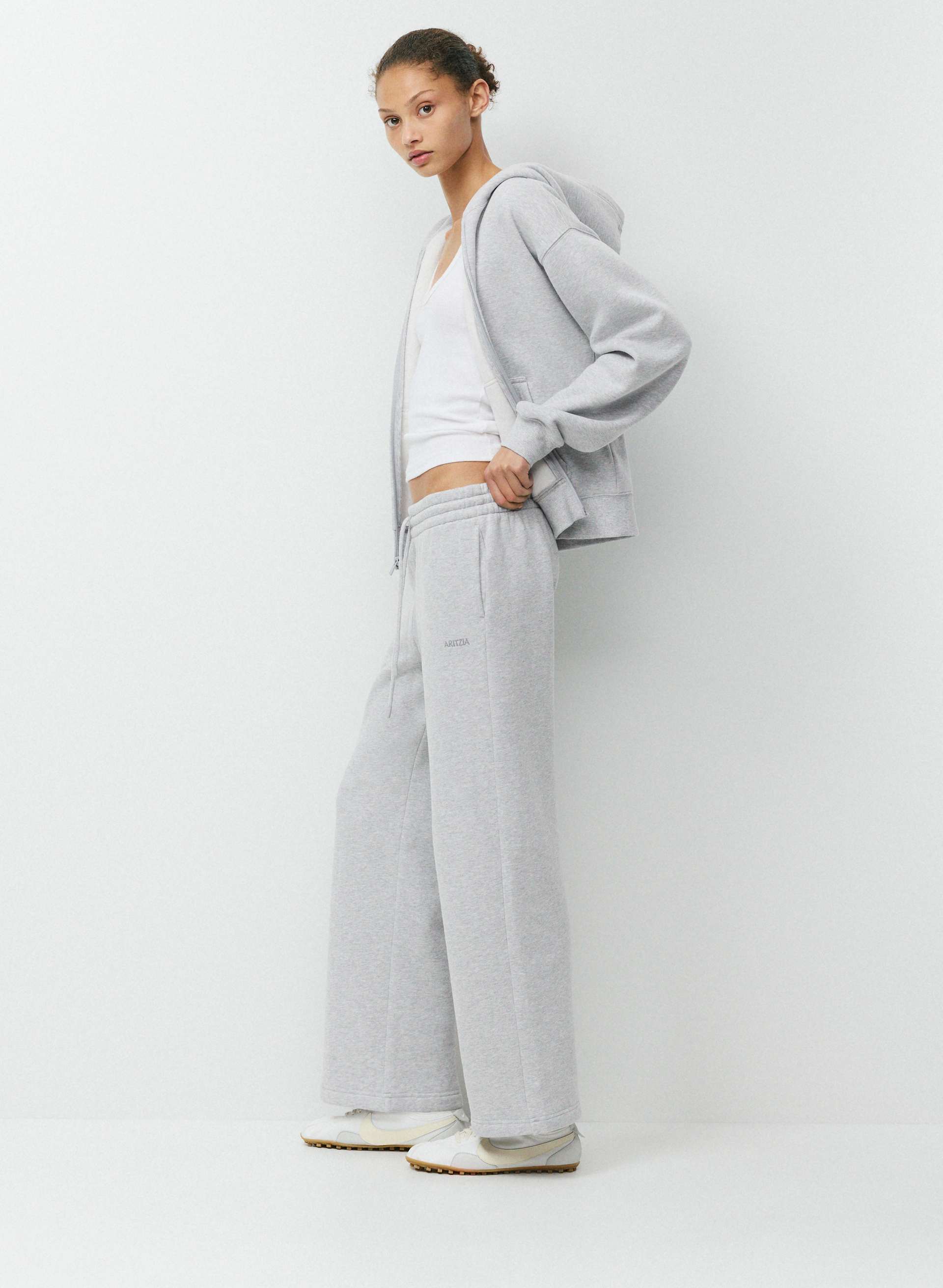 COZY SWEATFLEECE BOYFRIEND WIDE SWEATPANT | Aritzia