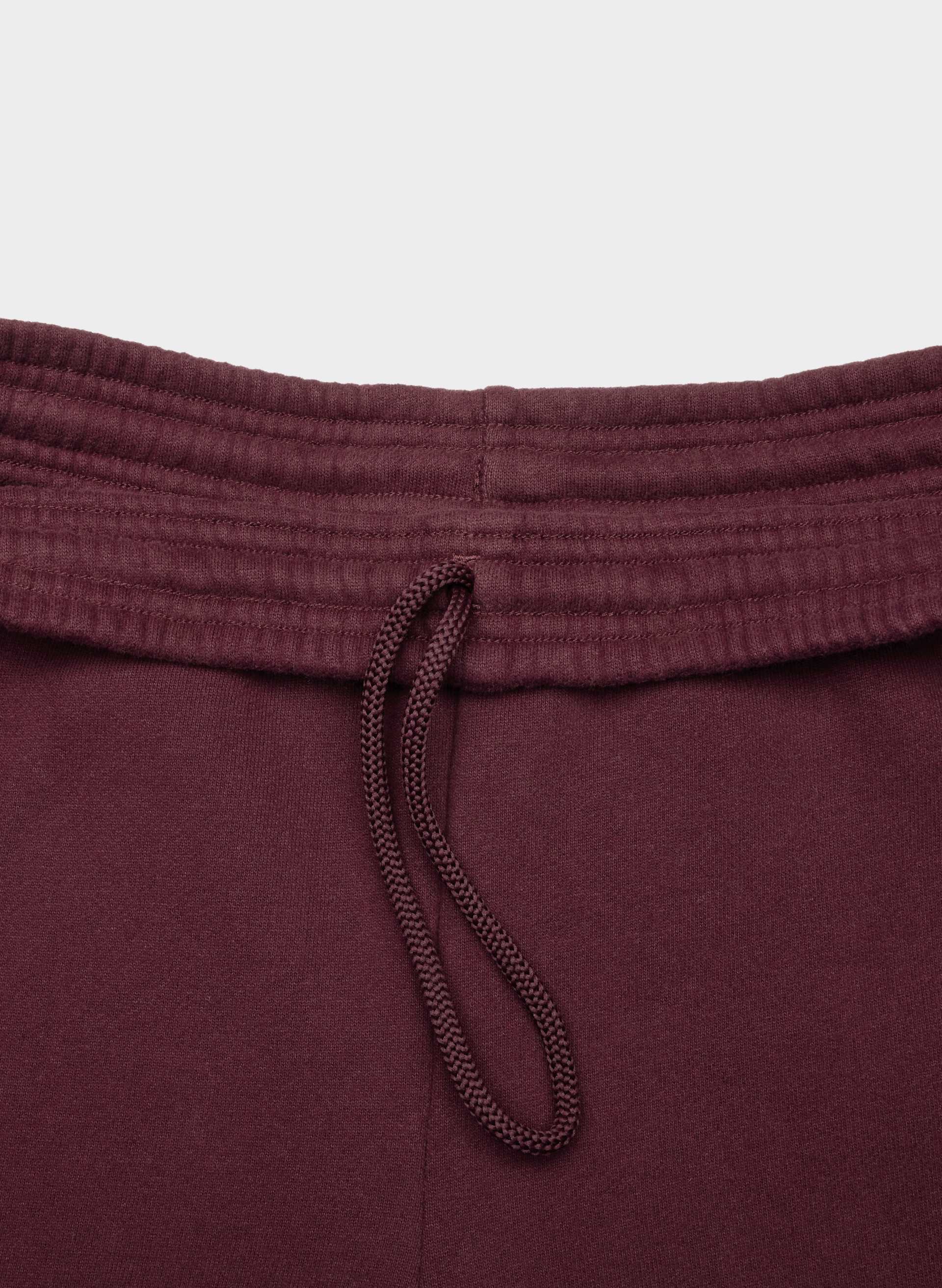 COZY SWEATFLEECE BOYFRIEND BARREL SWEATPANT | Aritzia