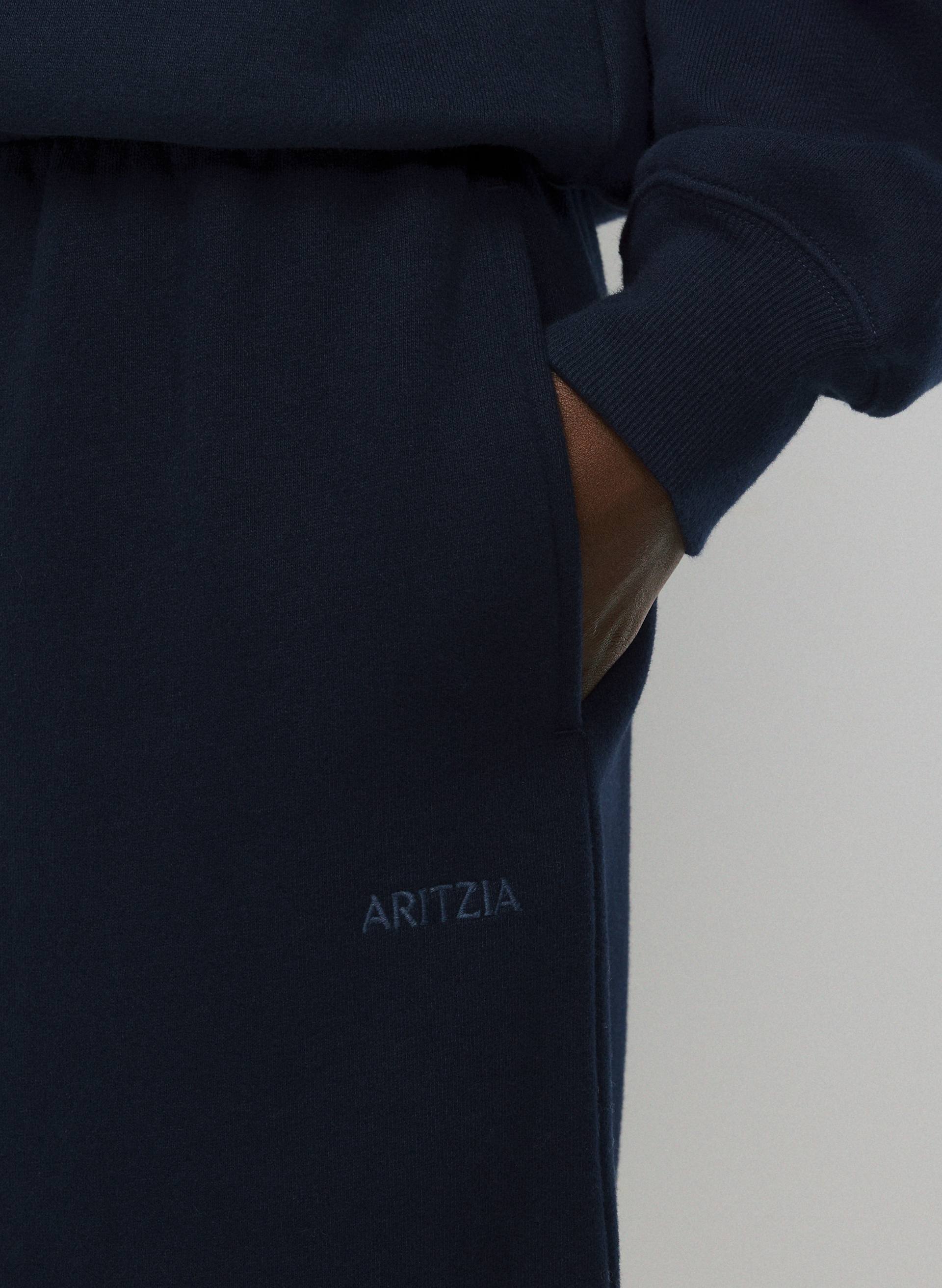 COZY SWEATFLEECE BOYFRIEND BARREL SWEATPANT | Aritzia