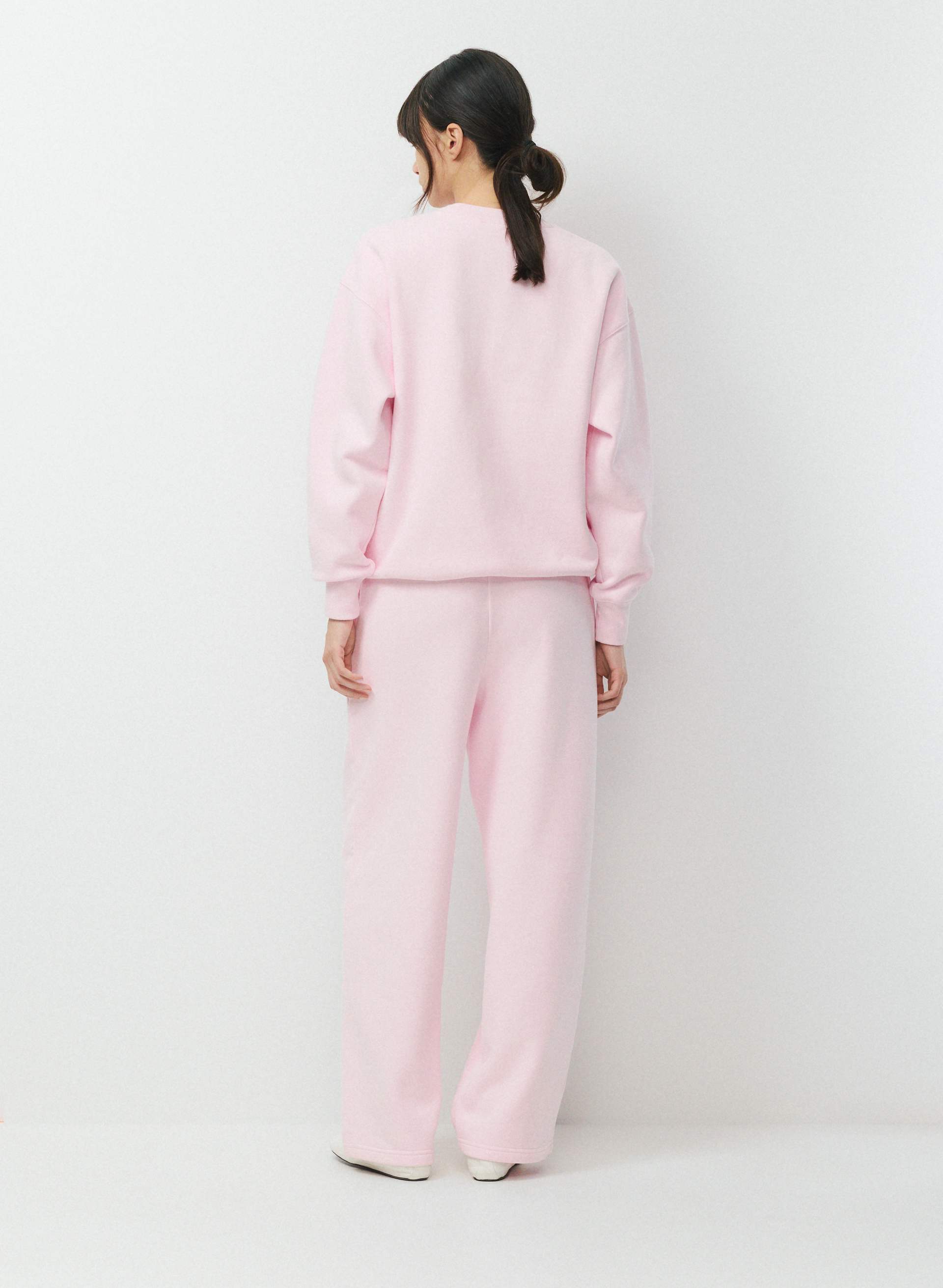 COZY SWEATFLEECE BOYFRIEND BARREL SWEATPANT | Aritzia