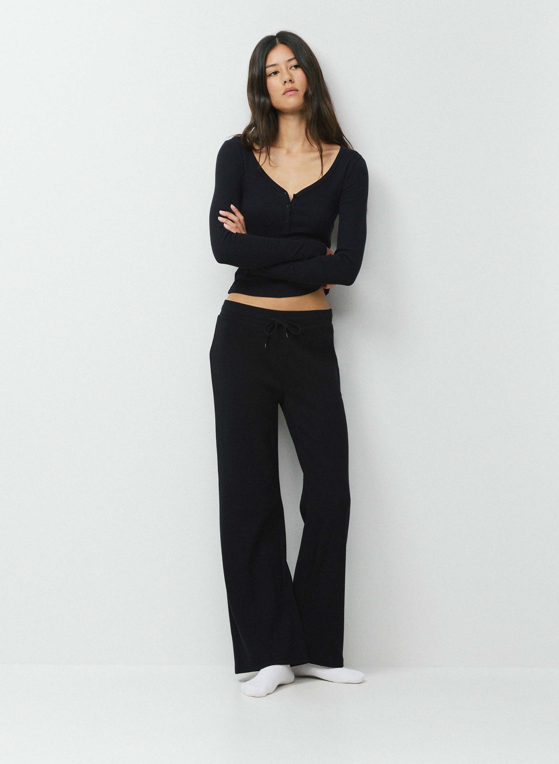 HomeStretch™ Rib Kickback Pant | Aritzia US